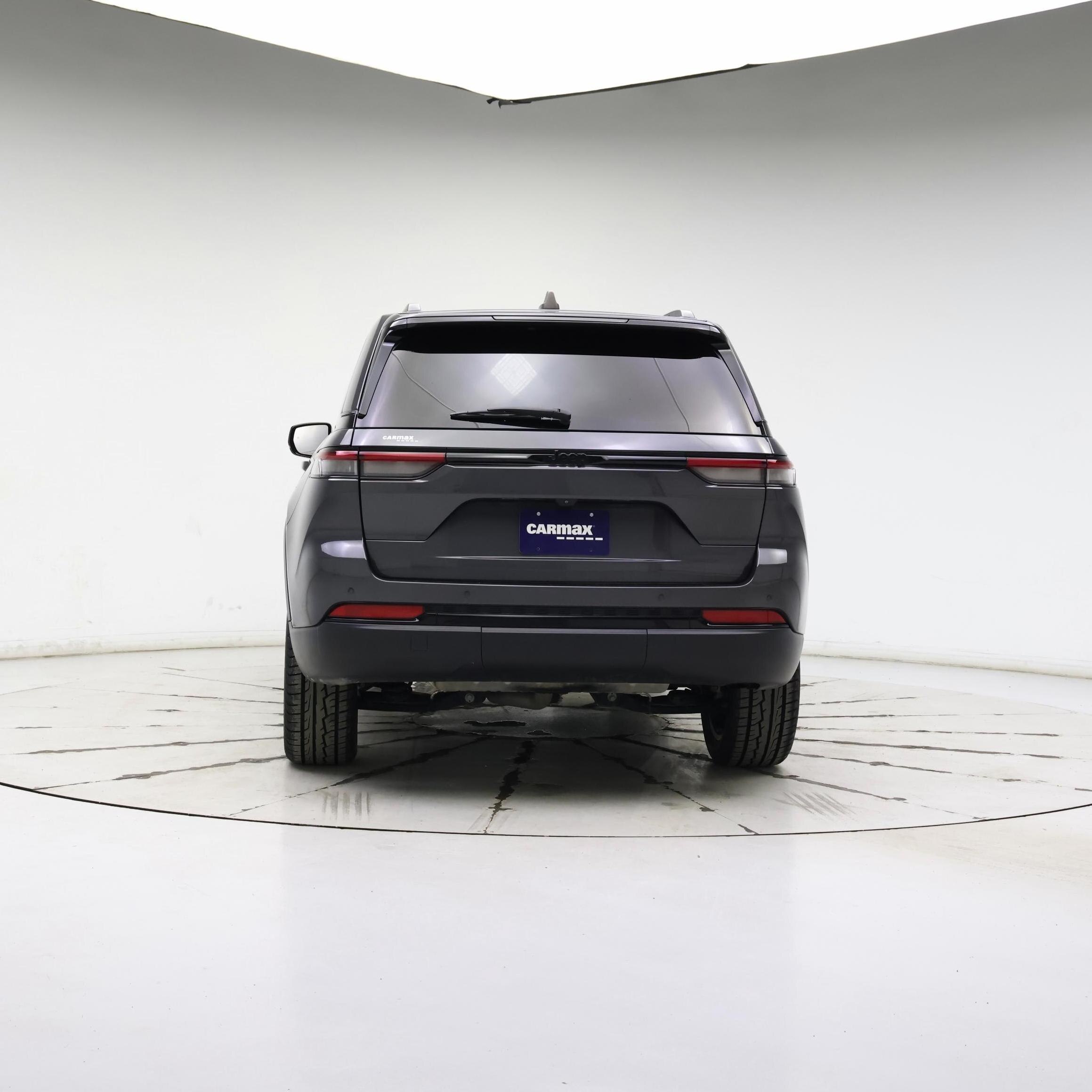 Thumbnail: 2023 Jeep Grand Cherokee - 6