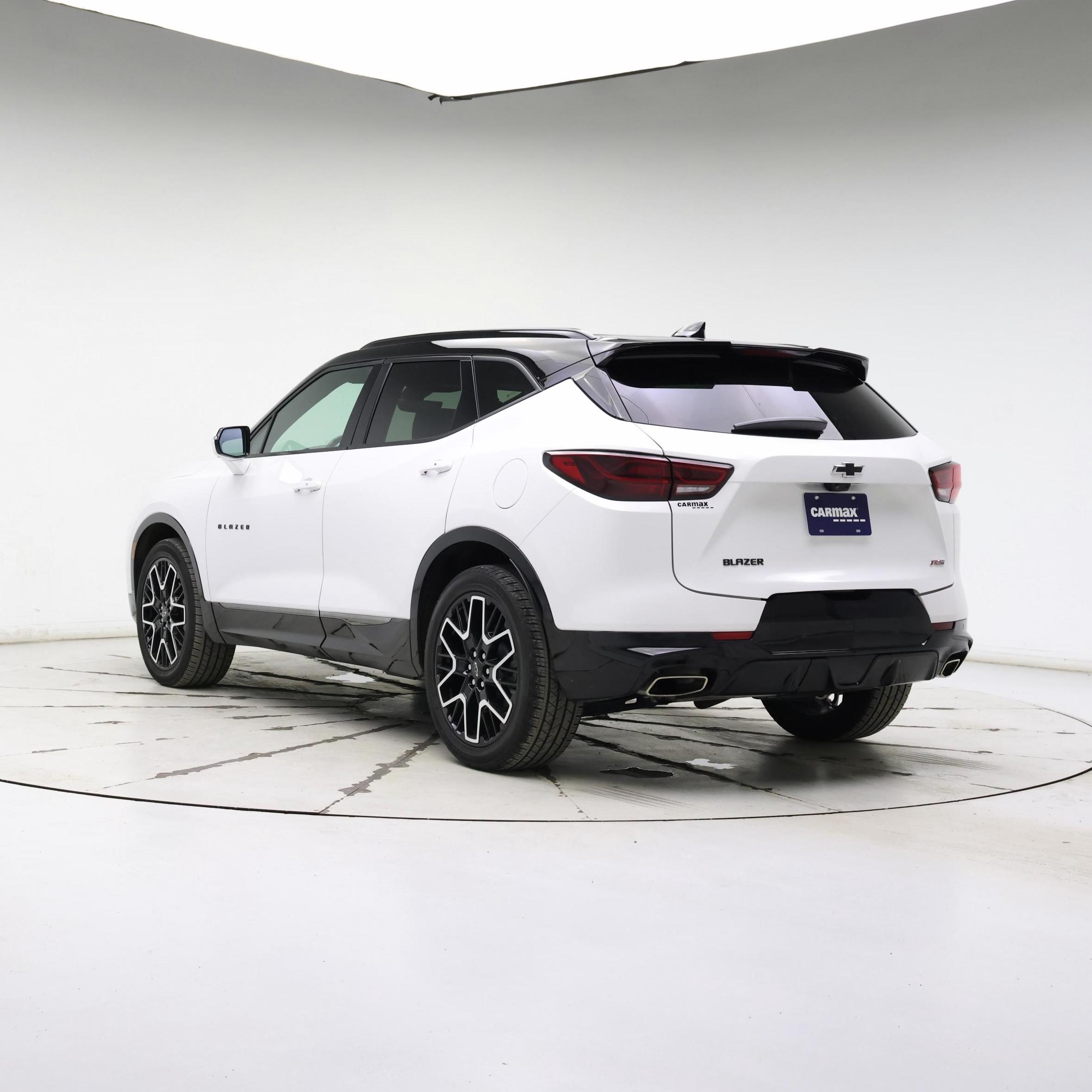 Thumbnail: 2023 Chevrolet Blazer - 2