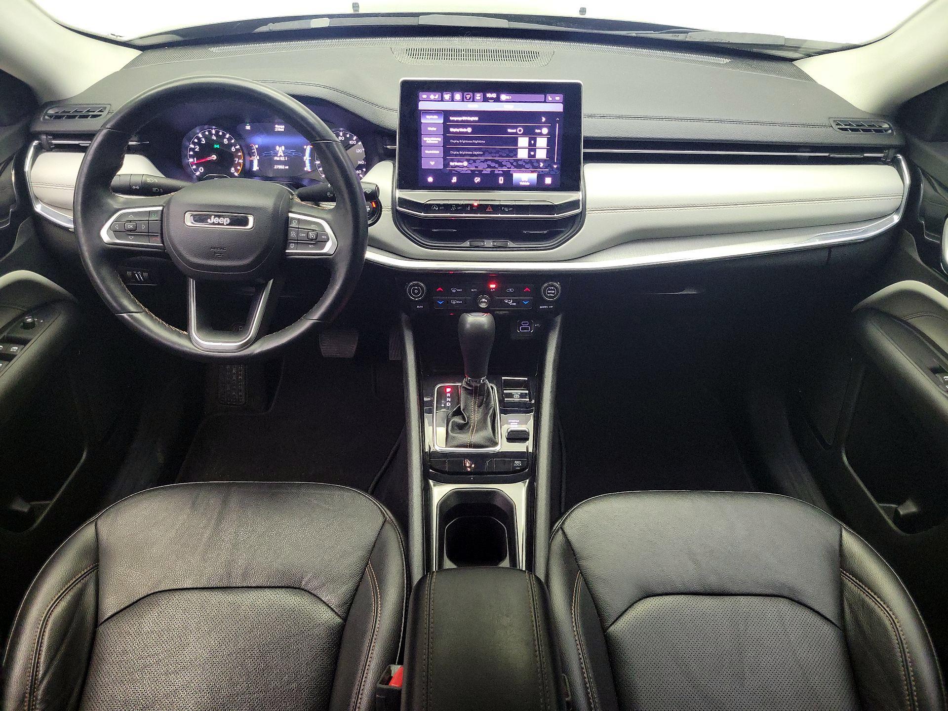 Thumbnail: 2022 Jeep Compass - 9