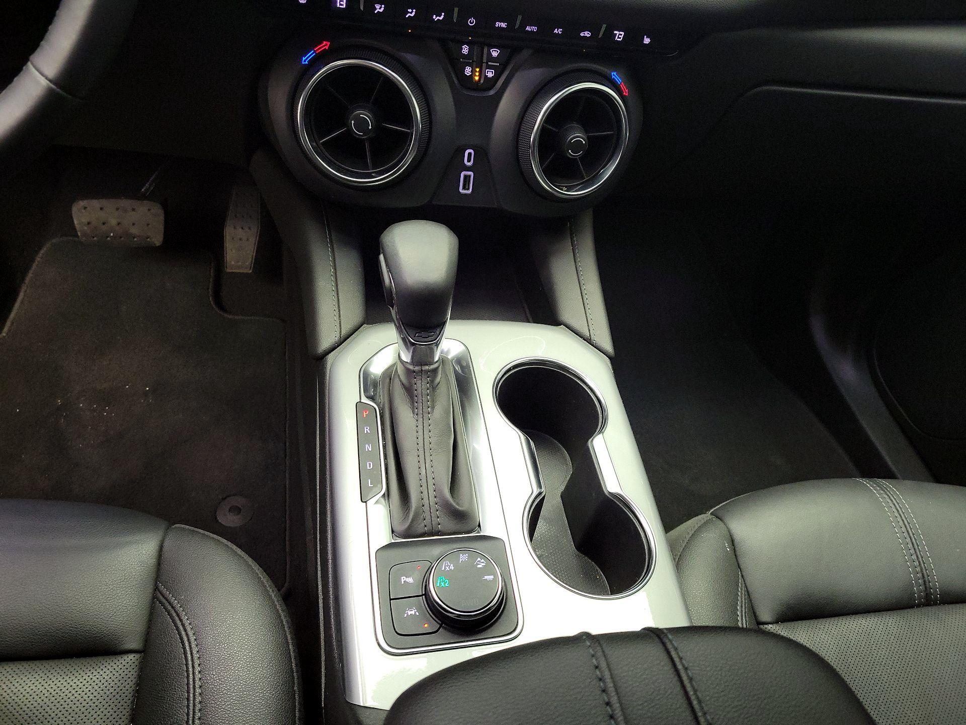 Thumbnail: 2022 Chevrolet Blazer - 18