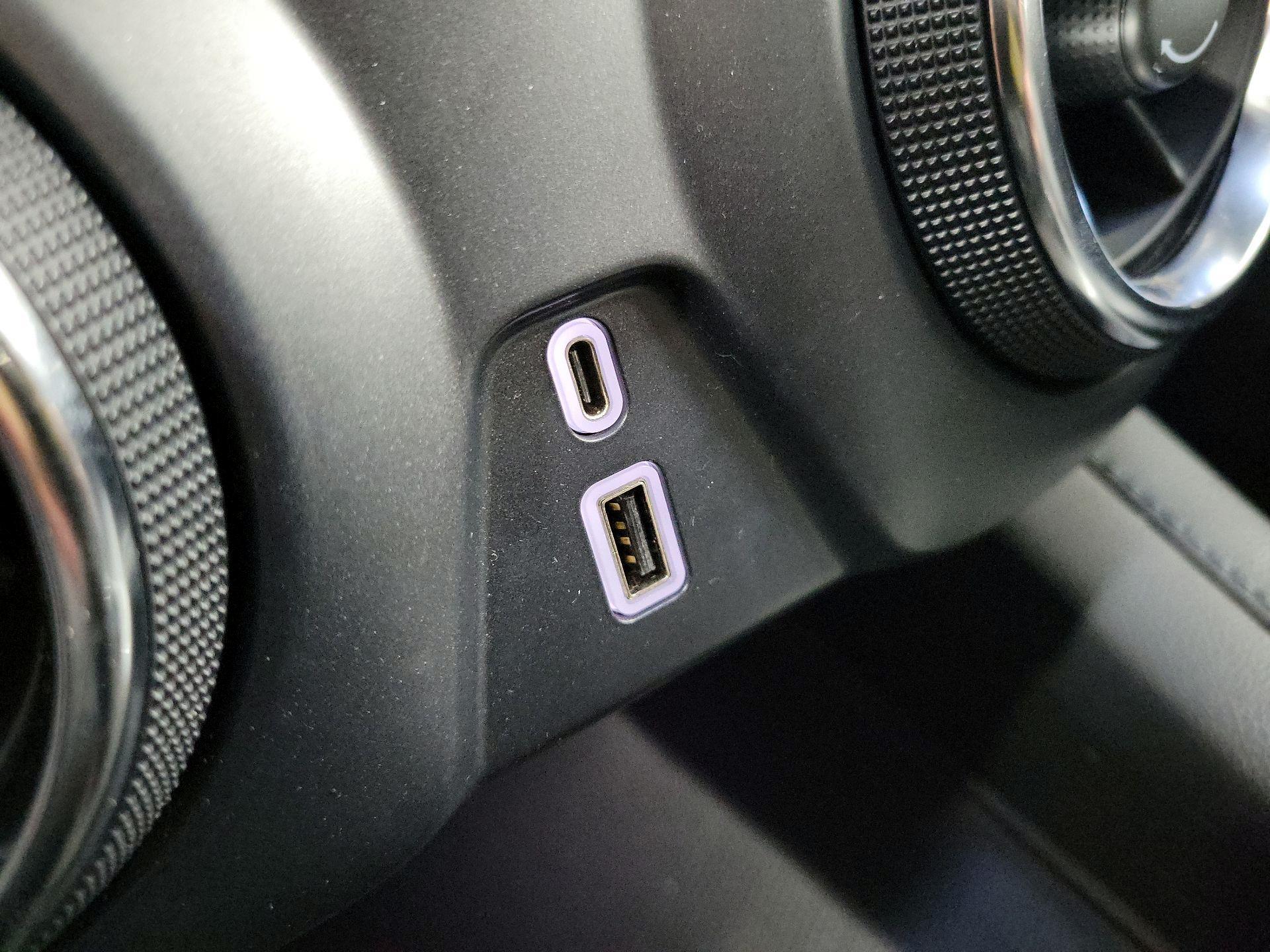 Thumbnail: 2022 Chevrolet Blazer - 19