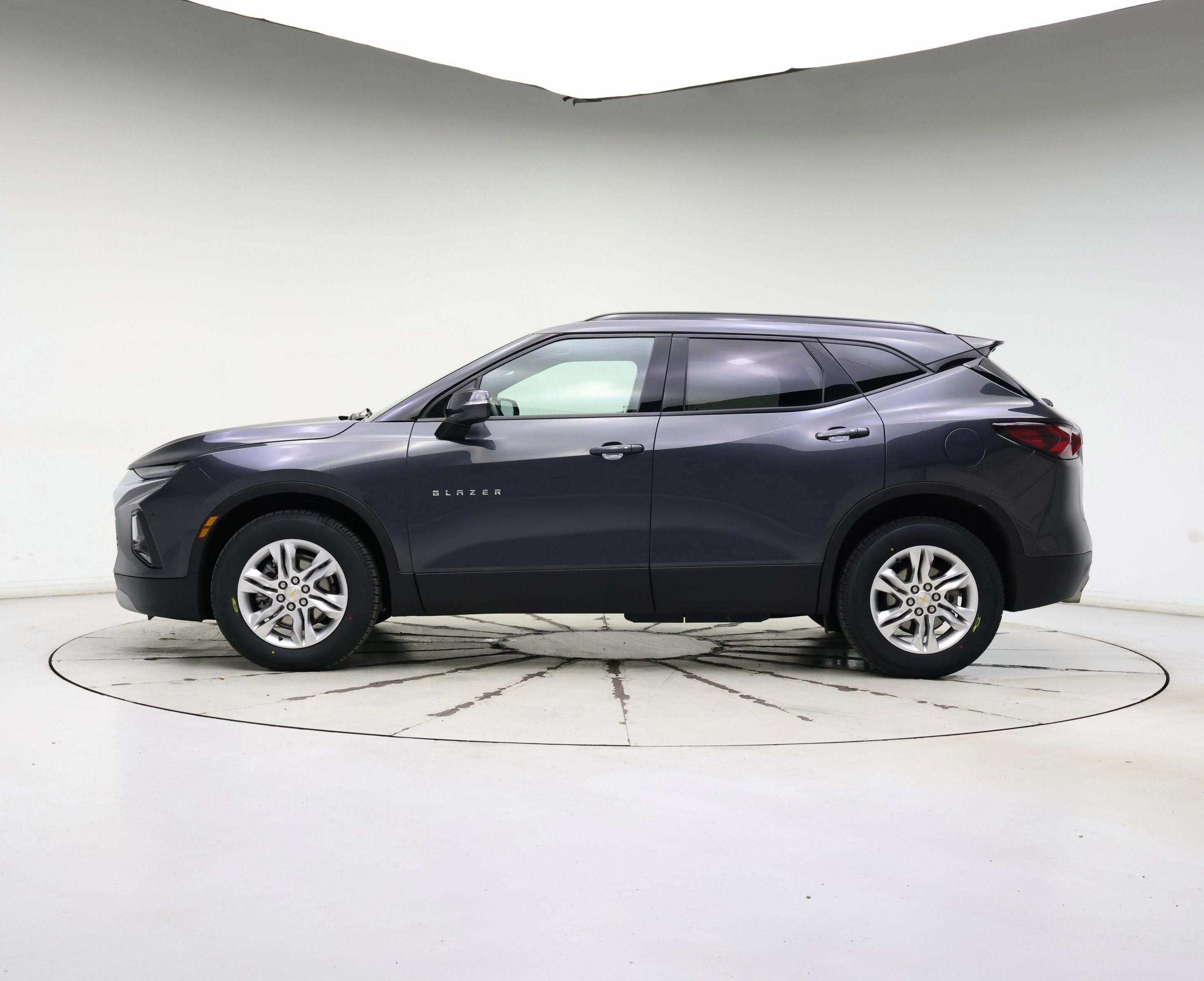 Thumbnail: 2022 Chevrolet Blazer - 3