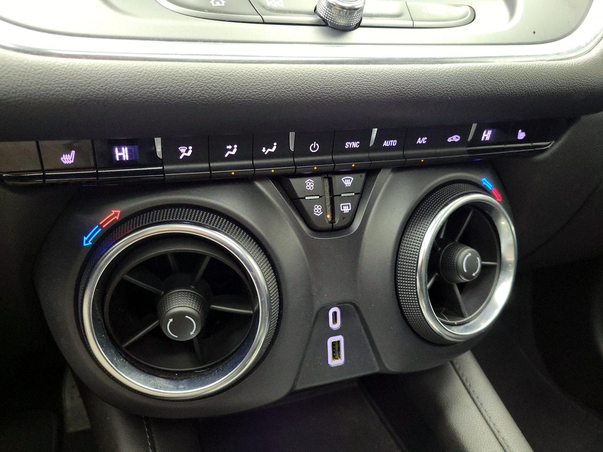 Thumbnail: 2022 Chevrolet Blazer - 16