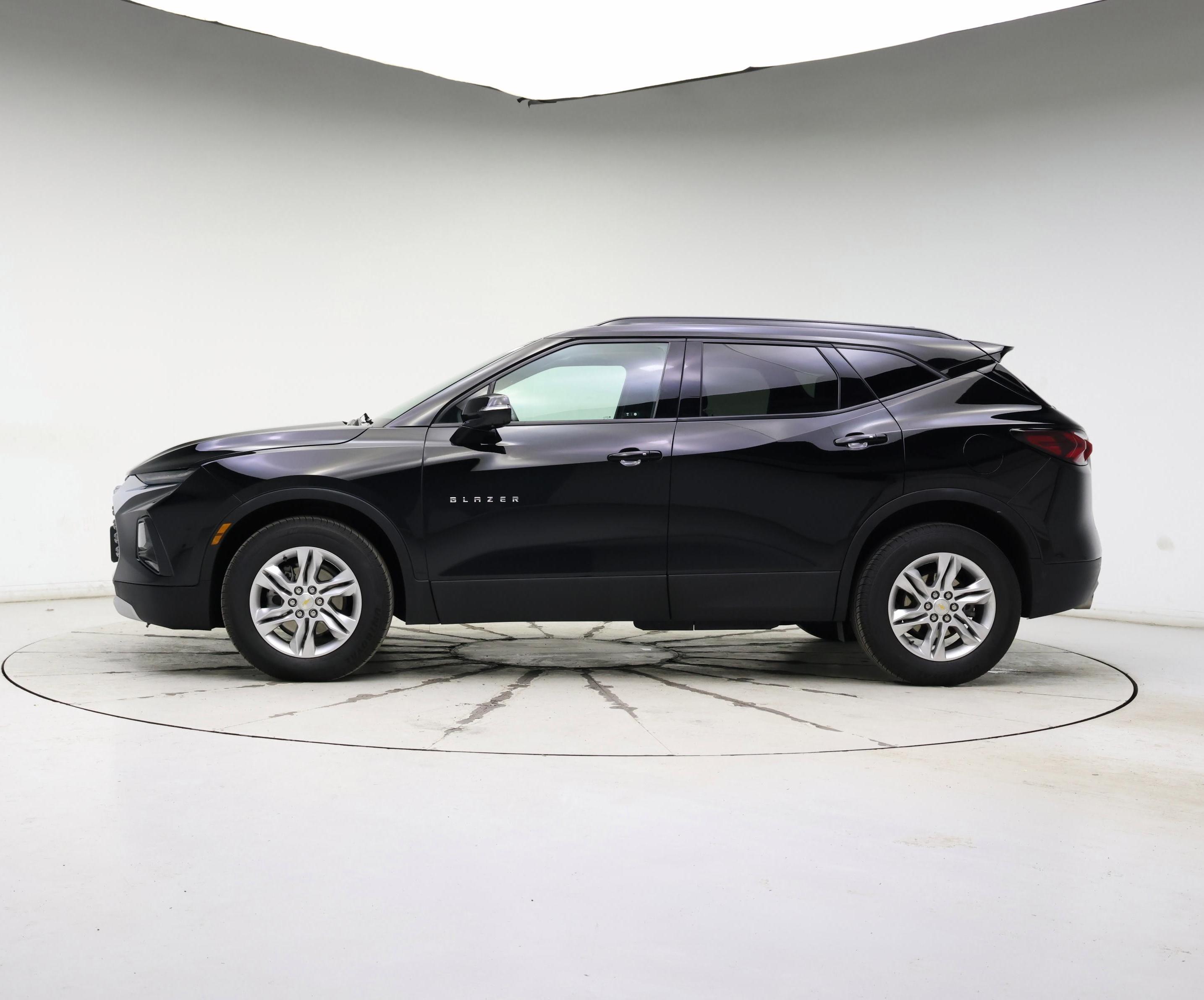 Thumbnail: 2022 Chevrolet Blazer - 3