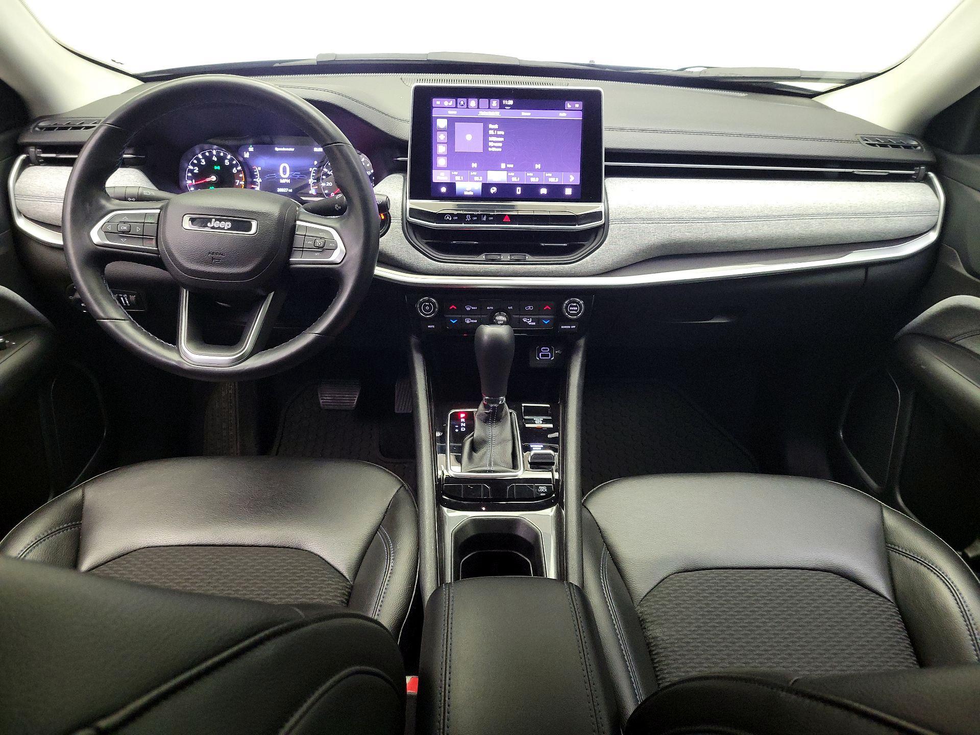 Thumbnail: 2022 Jeep Compass - 9