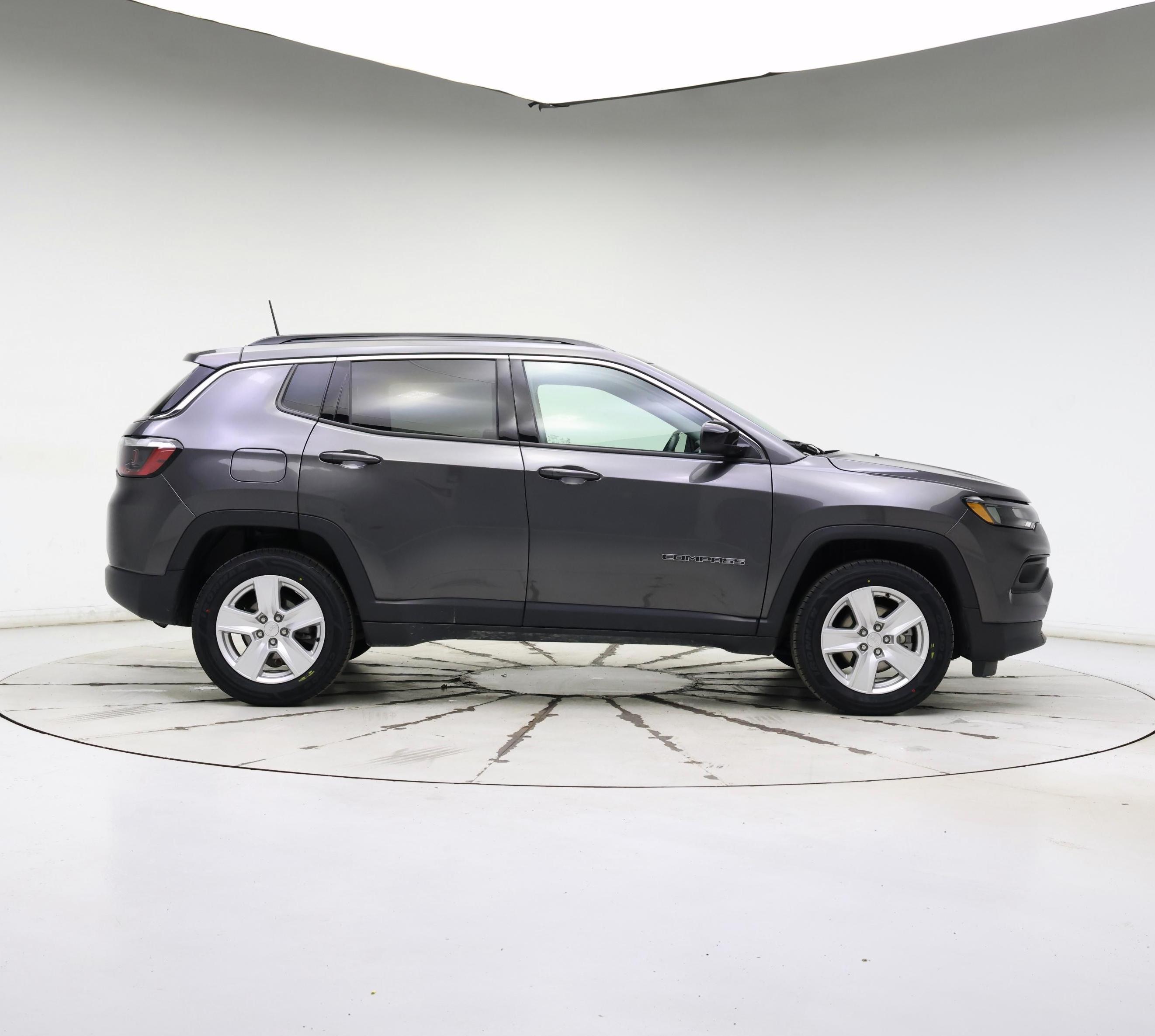 Thumbnail: 2022 Jeep Compass - 7
