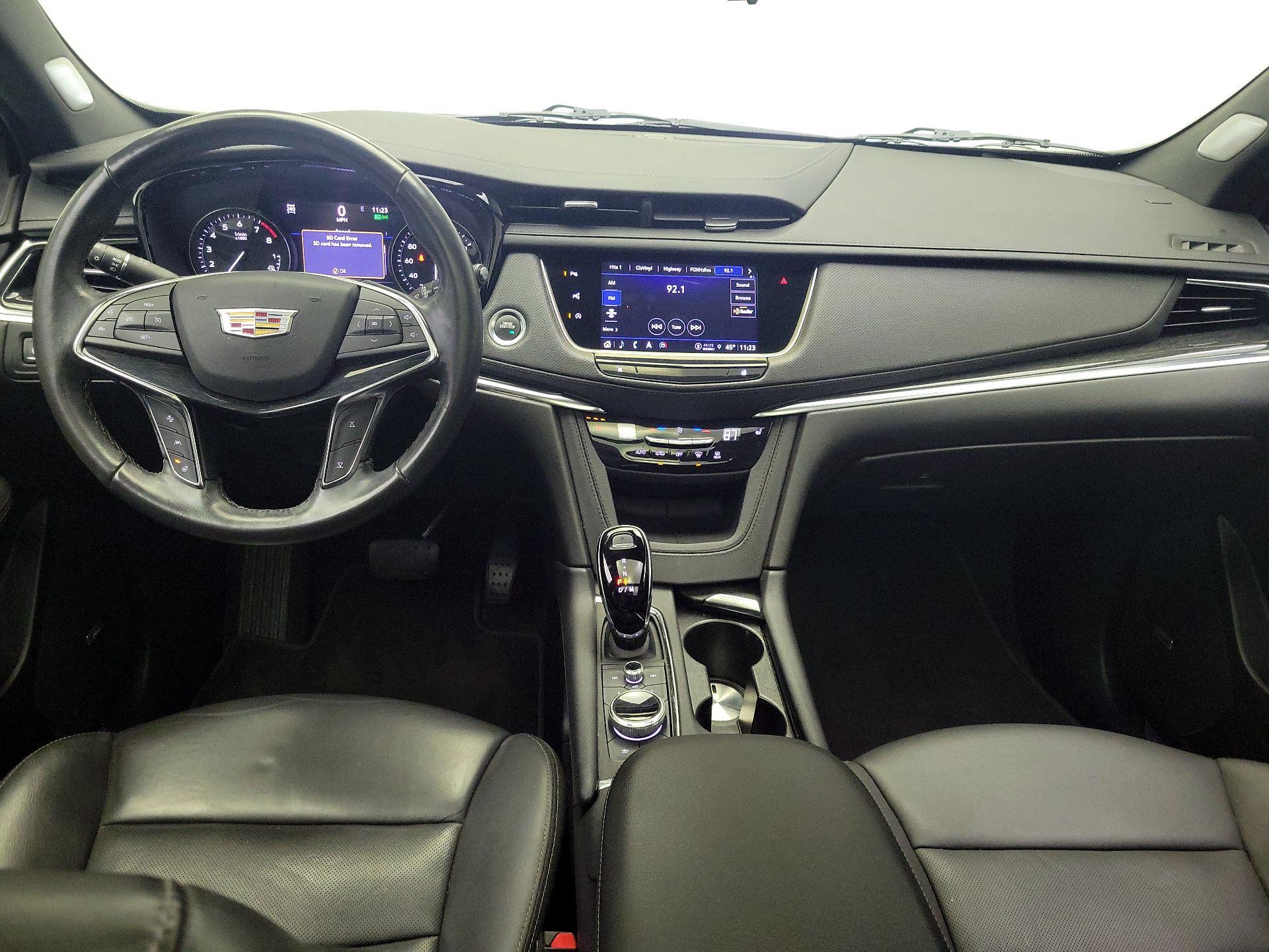 Thumbnail: 2022 Cadillac XT5 - 9