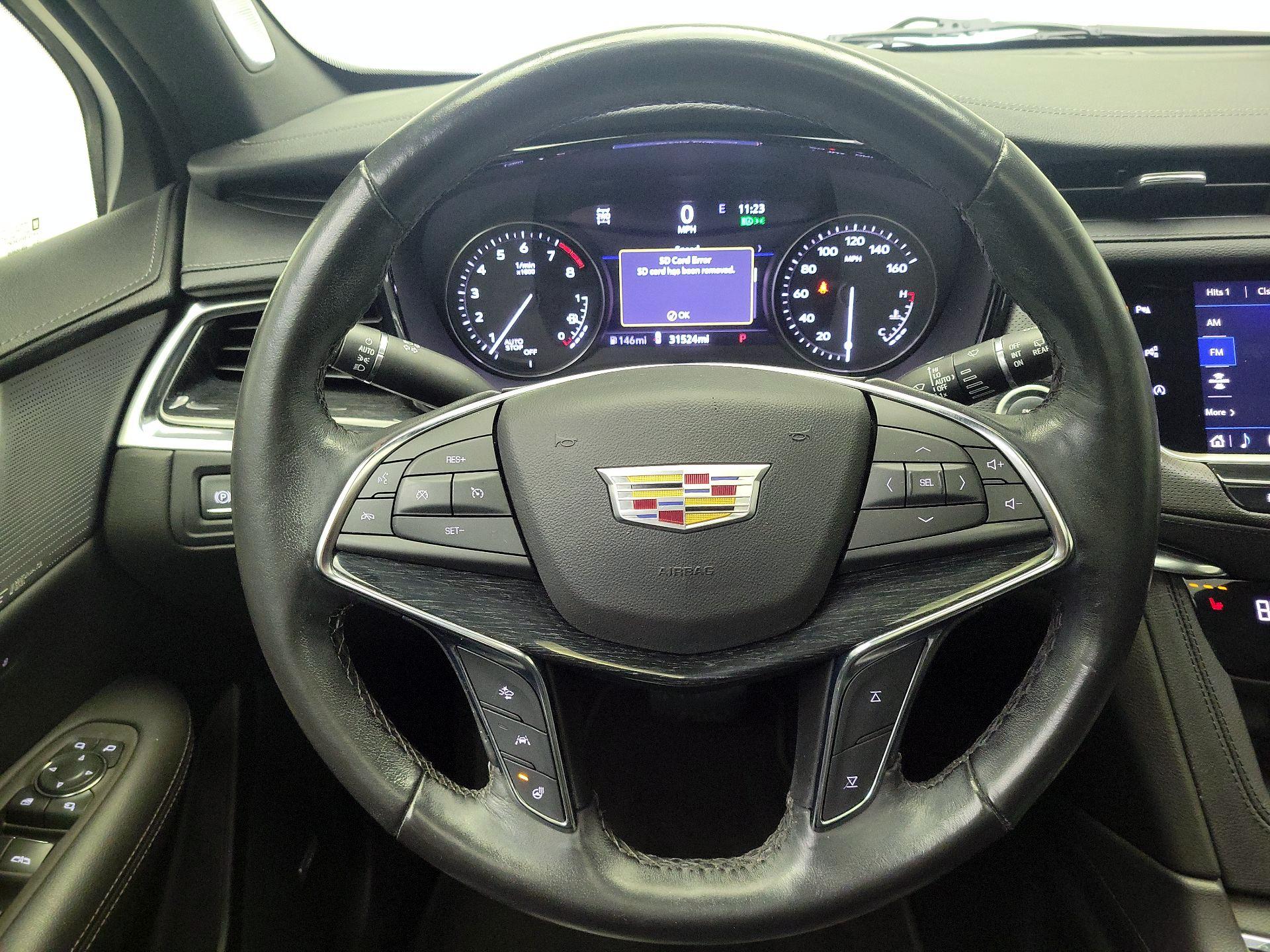 Thumbnail: 2022 Cadillac XT5 - 10