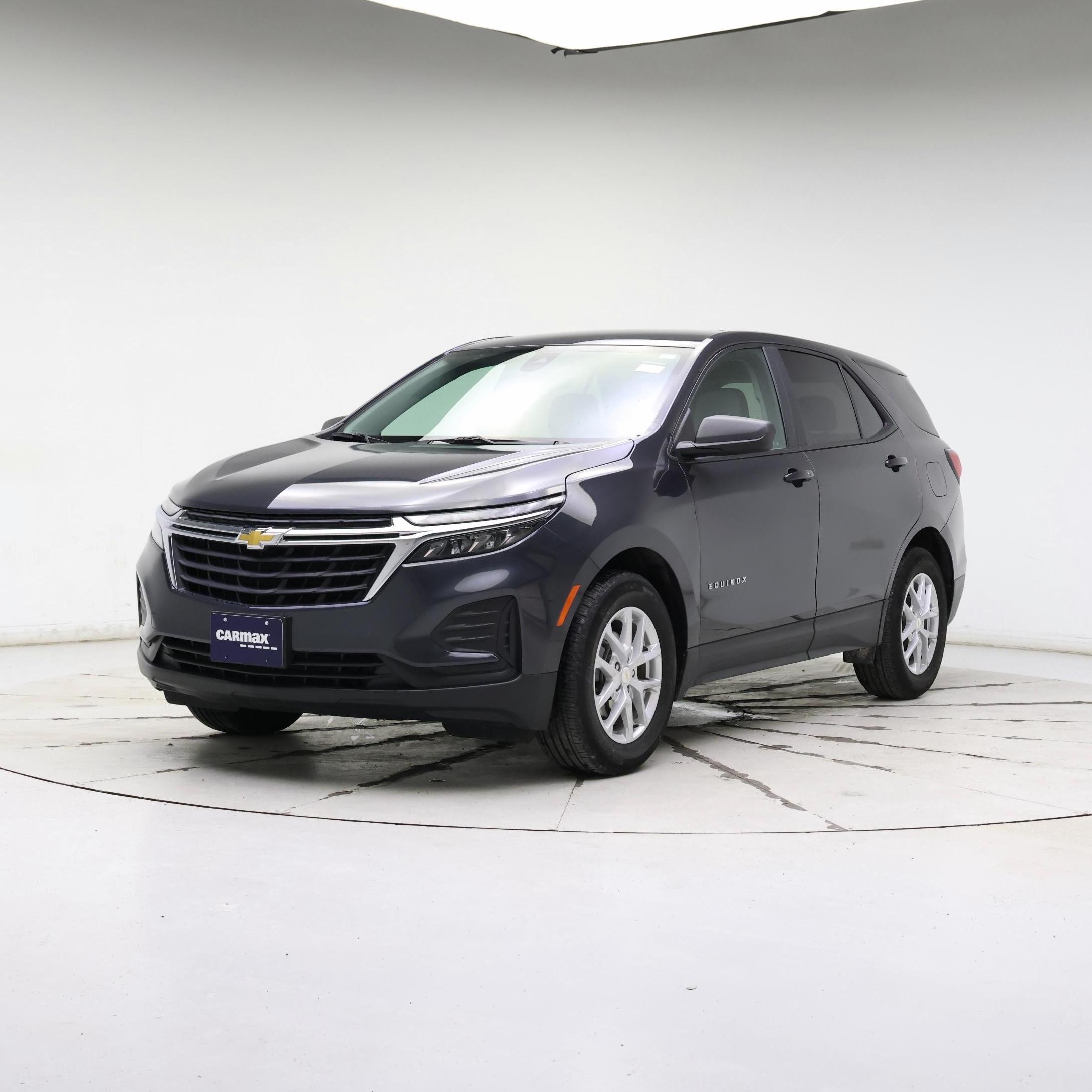 Thumbnail: 2022 Chevrolet Equinox - 4