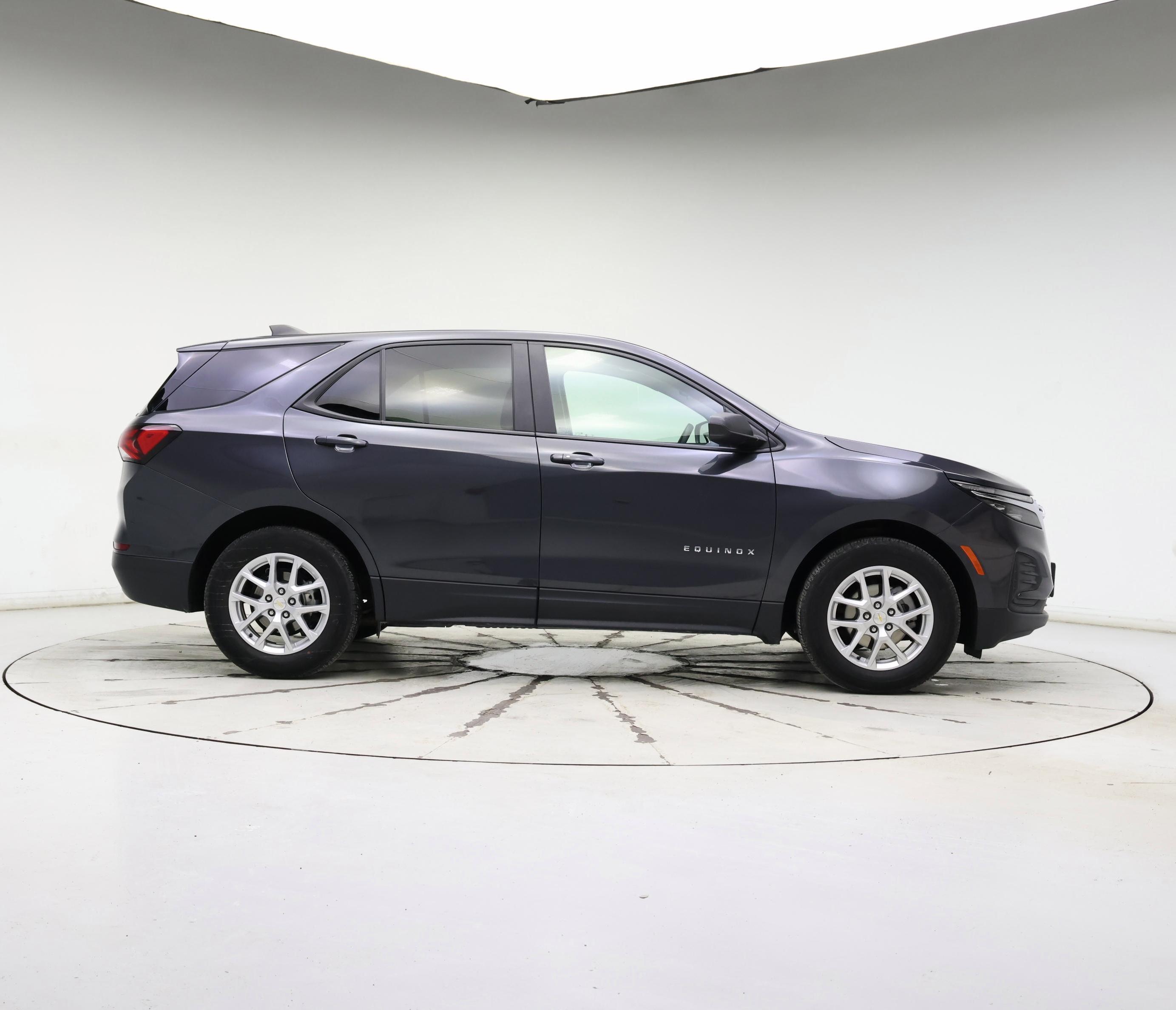 Thumbnail: 2022 Chevrolet Equinox - 7