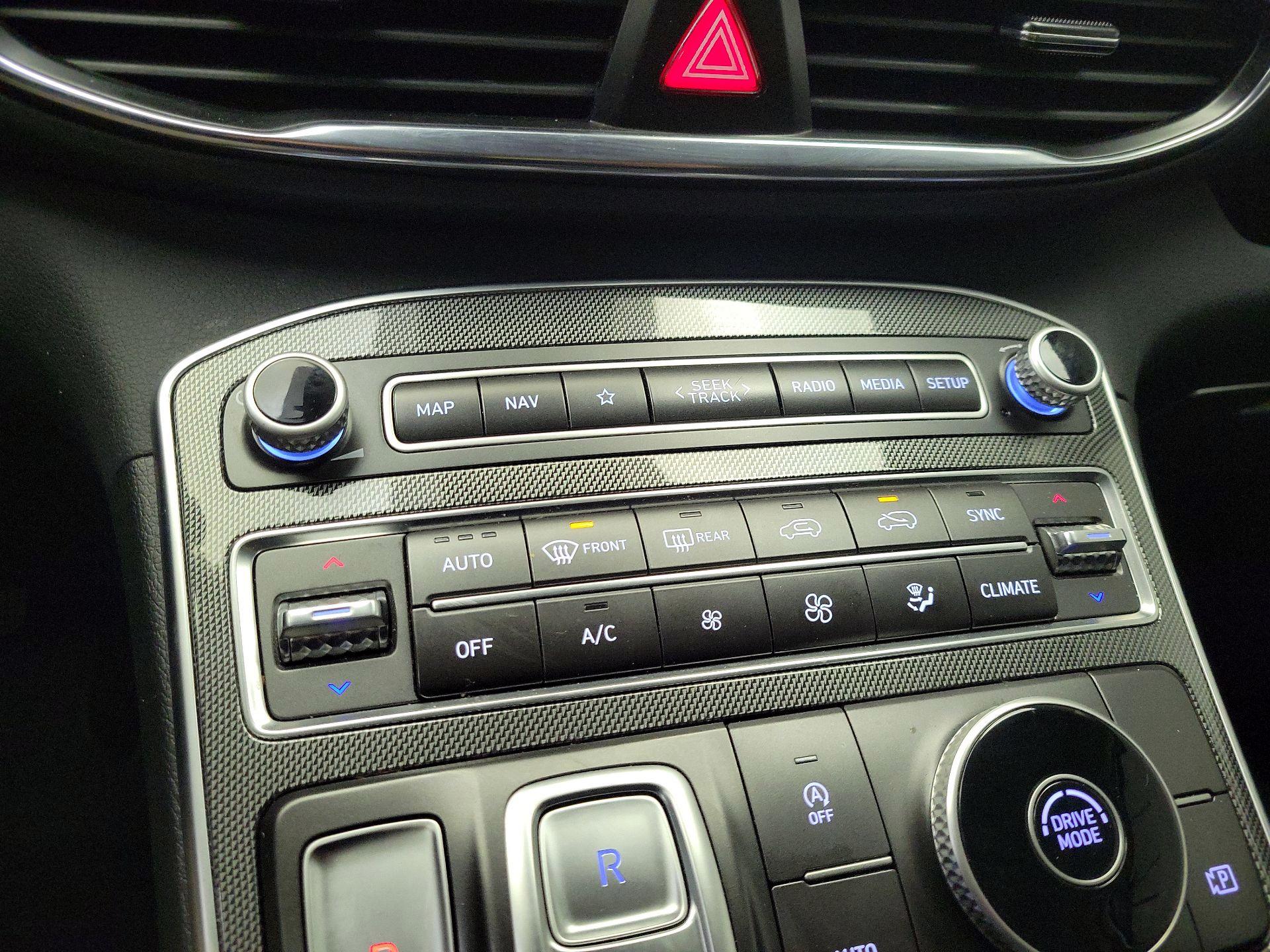 Thumbnail: 2023 Hyundai Santa Fe - 17