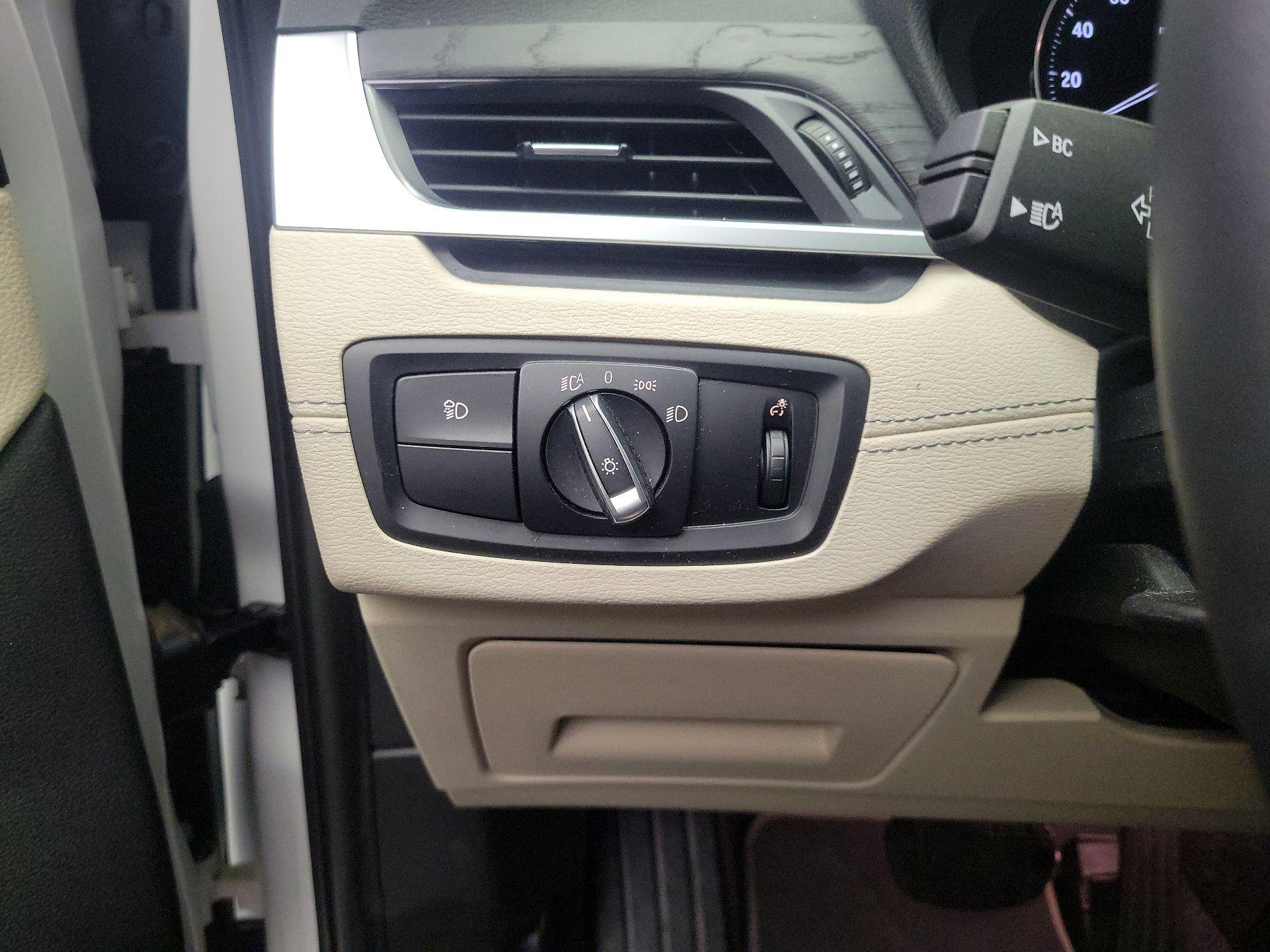 Thumbnail: 2023 BMW X2 - 13