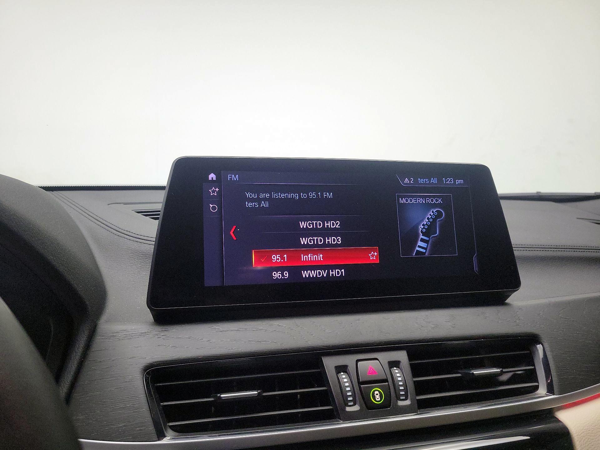 Thumbnail: 2023 BMW X2 - 16