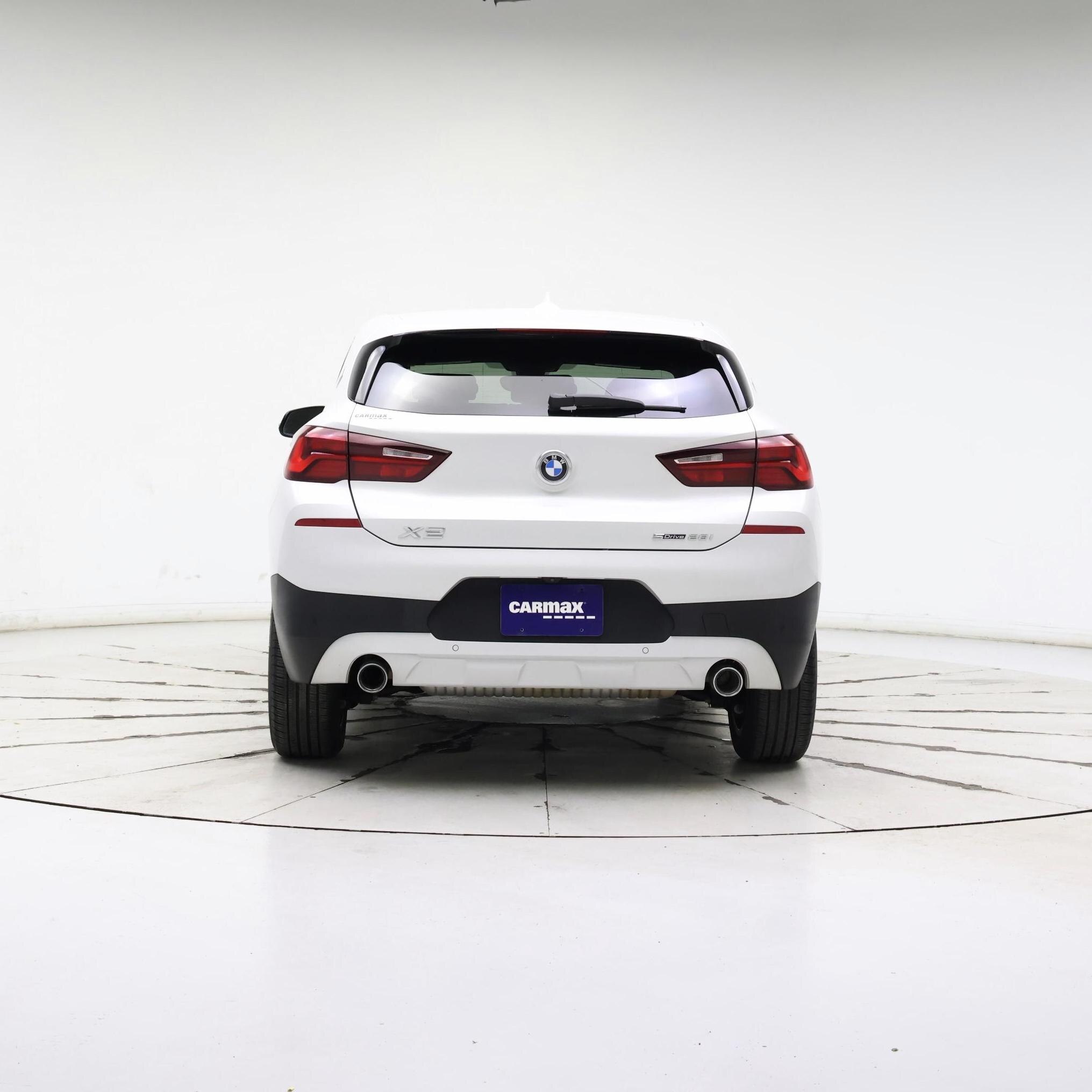 Thumbnail: 2023 BMW X2 - 6