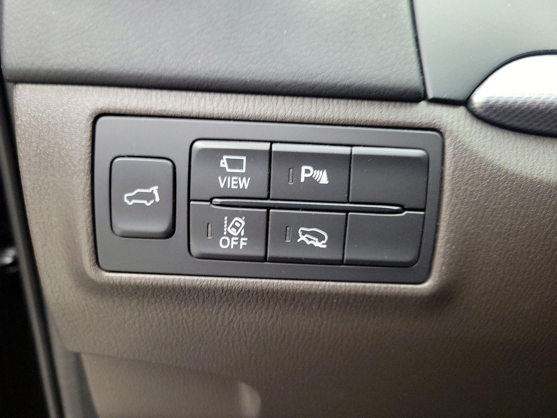 Thumbnail: 2023 Mazda CX-9 - 13