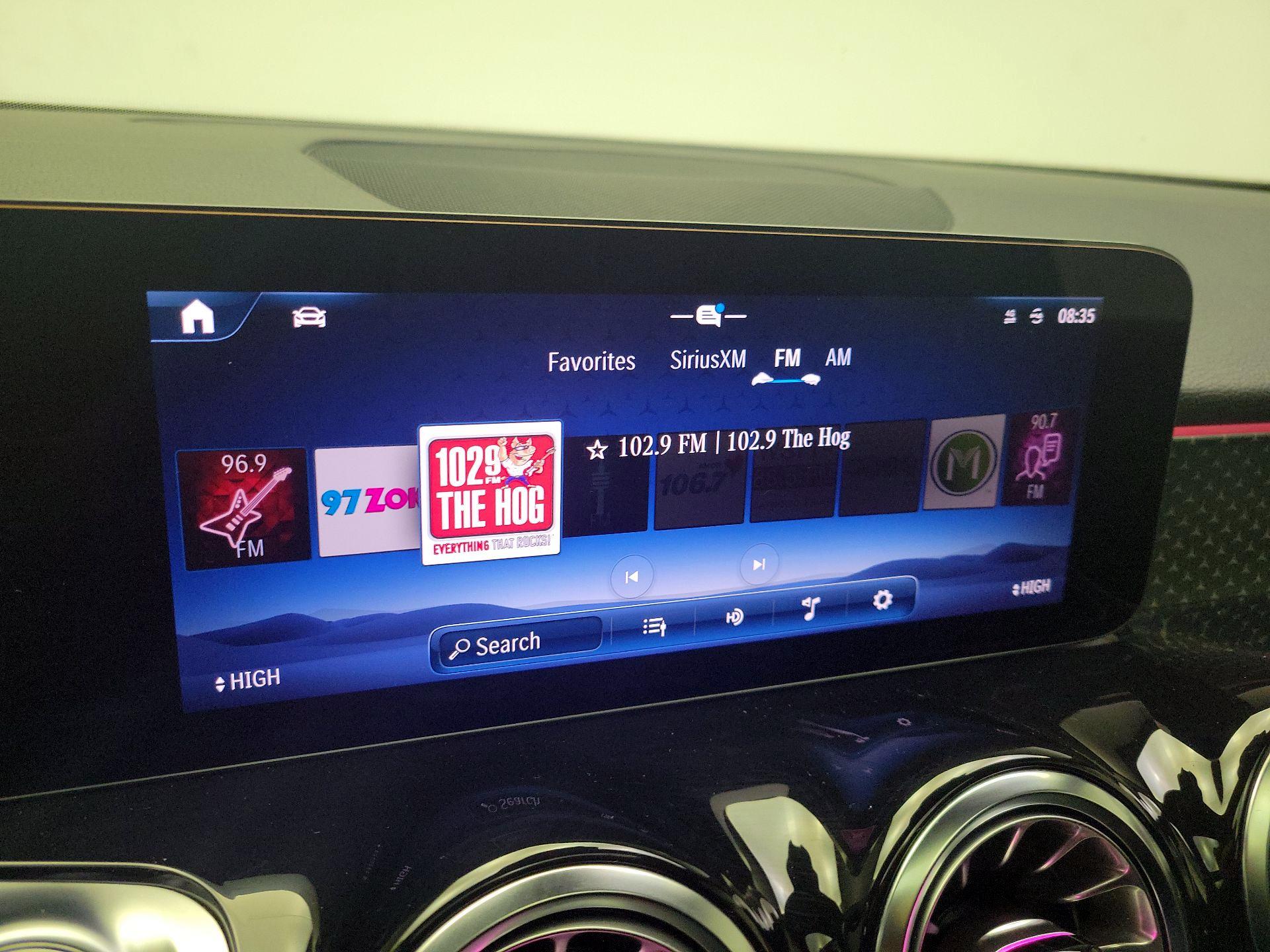 Thumbnail: 2024 Mercedes-Benz GLB - 16