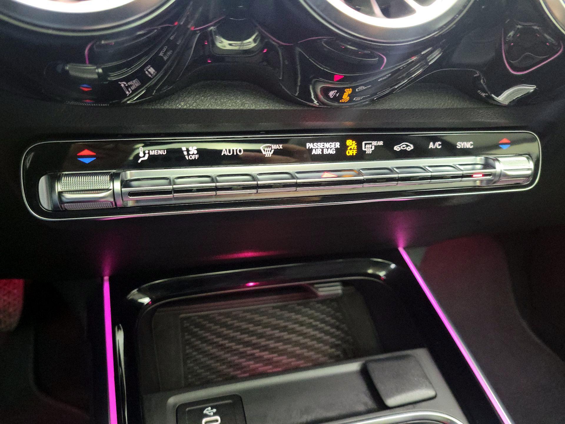 Thumbnail: 2024 Mercedes-Benz GLB - 17