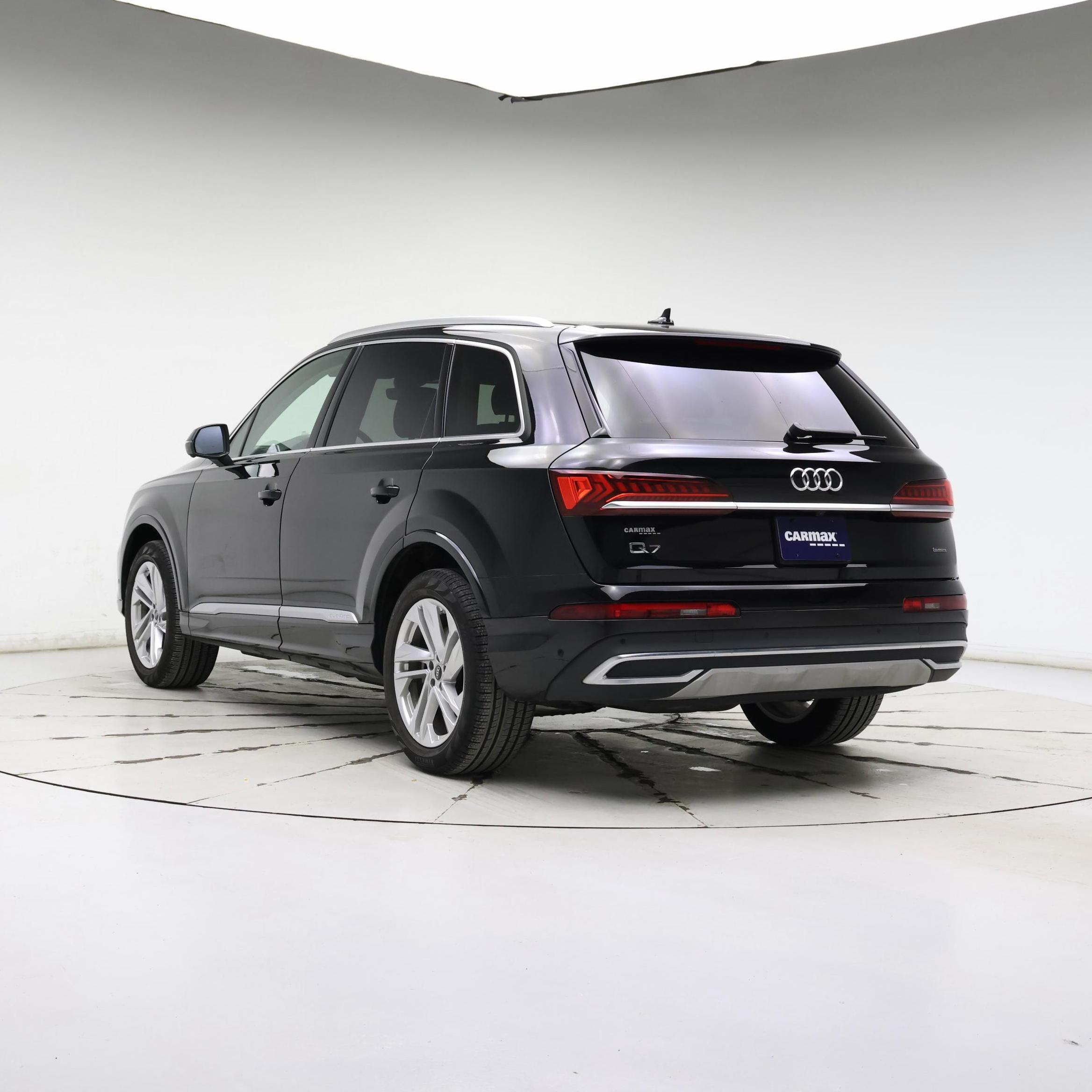 Thumbnail: 2022 Audi Q7 - 2