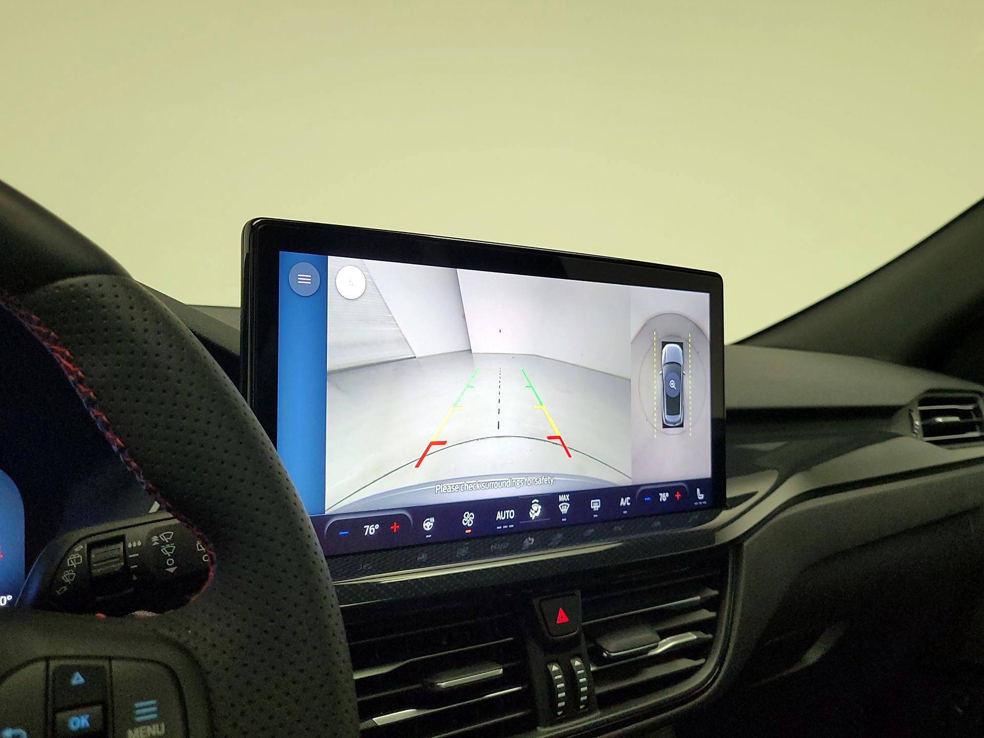 Thumbnail: 2023 Ford Escape - 15