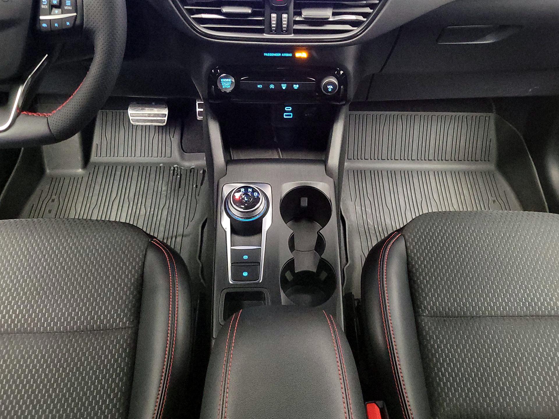 Thumbnail: 2023 Ford Escape - 18