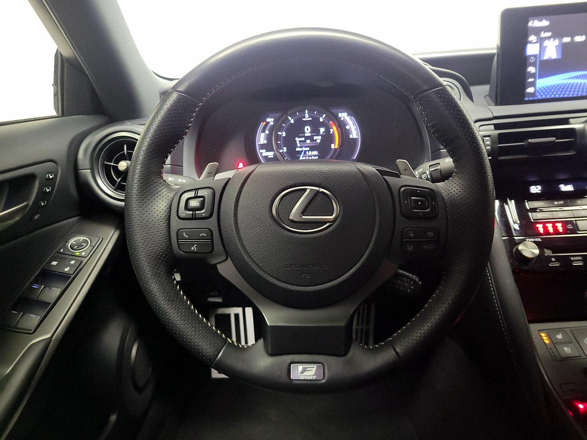 Thumbnail: 2023 Lexus IS - 10