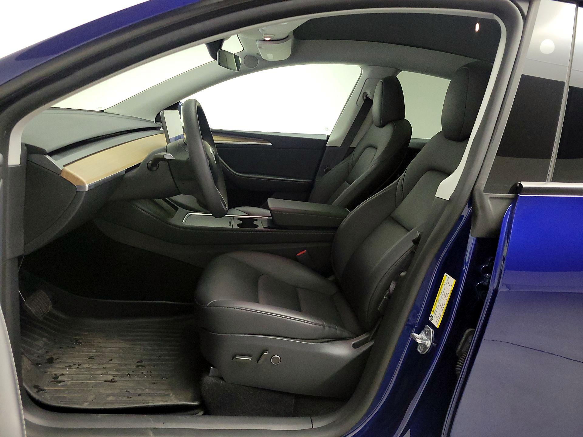 Thumbnail: 2024 Tesla Model Y - 11