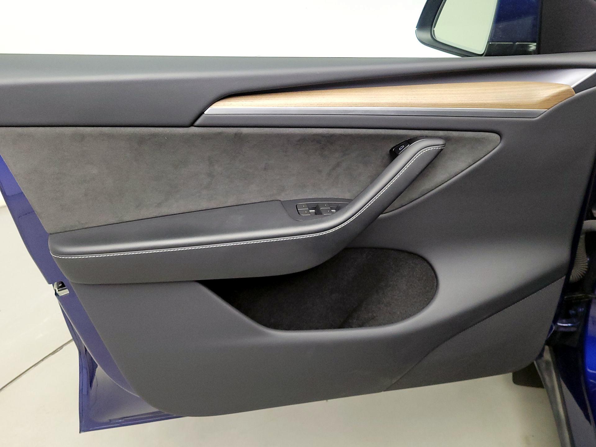 Thumbnail: 2024 Tesla Model Y - 12