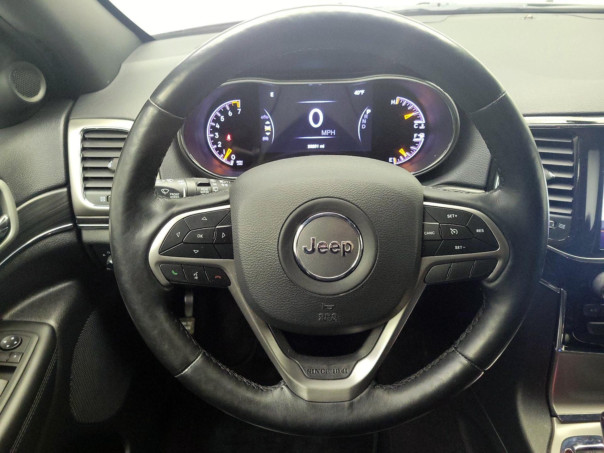 Thumbnail: 2022 Jeep Grand Cherokee - 10