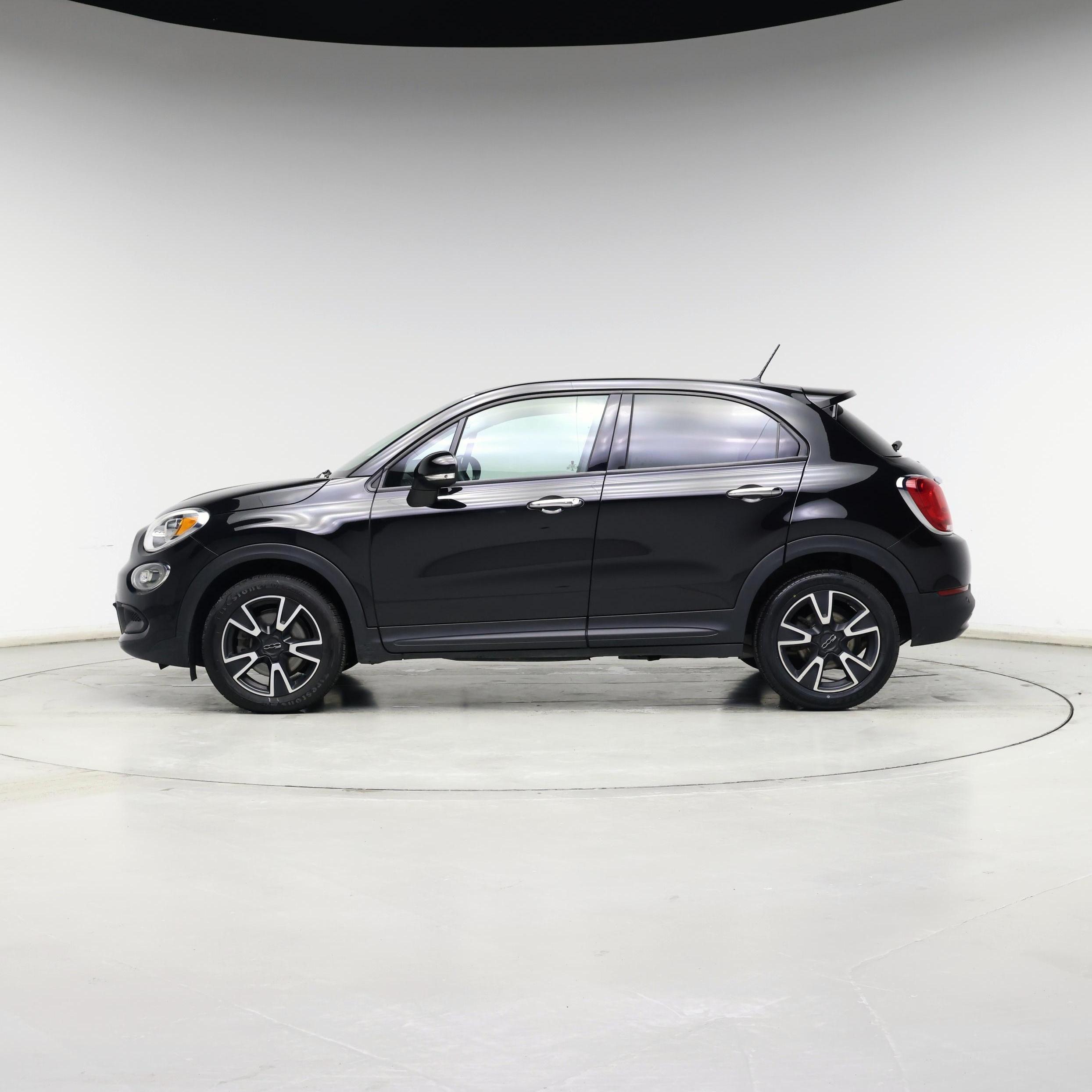 Thumbnail: 2016 Fiat 500X - 3
