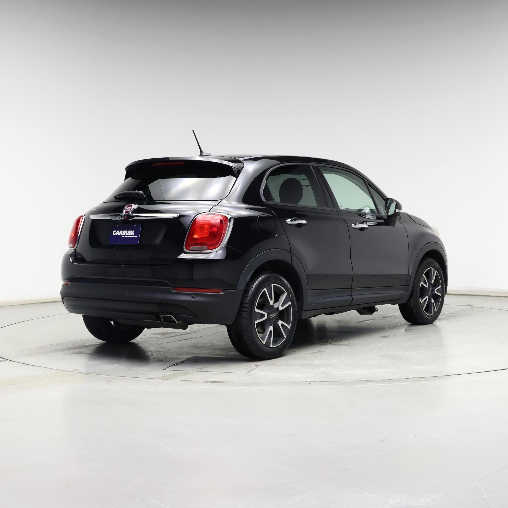Thumbnail: 2016 Fiat 500X - 8