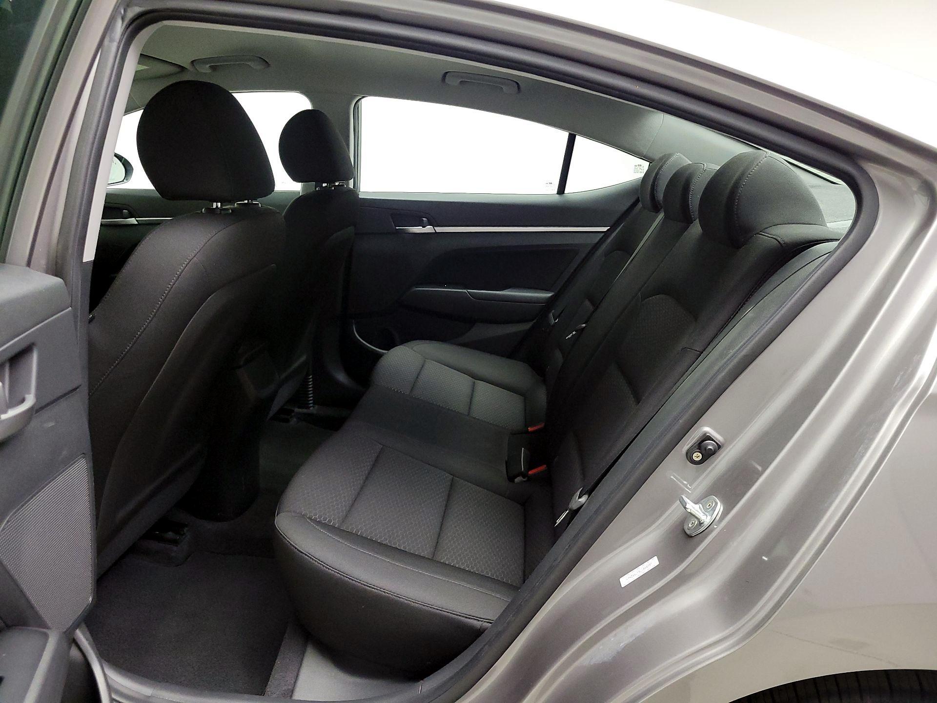 Thumbnail: 2020 Hyundai Elantra - 19