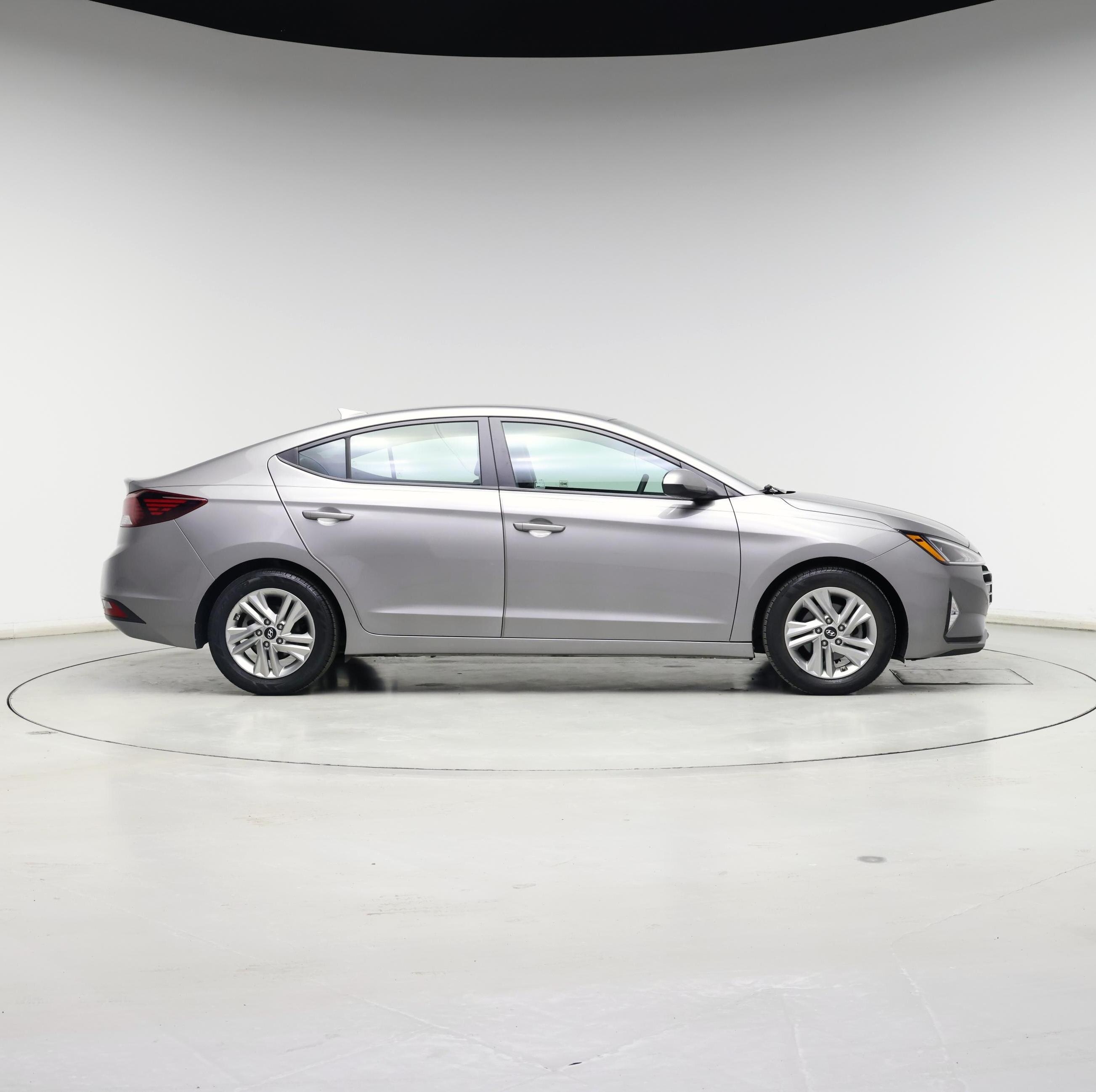 Thumbnail: 2020 Hyundai Elantra - 7