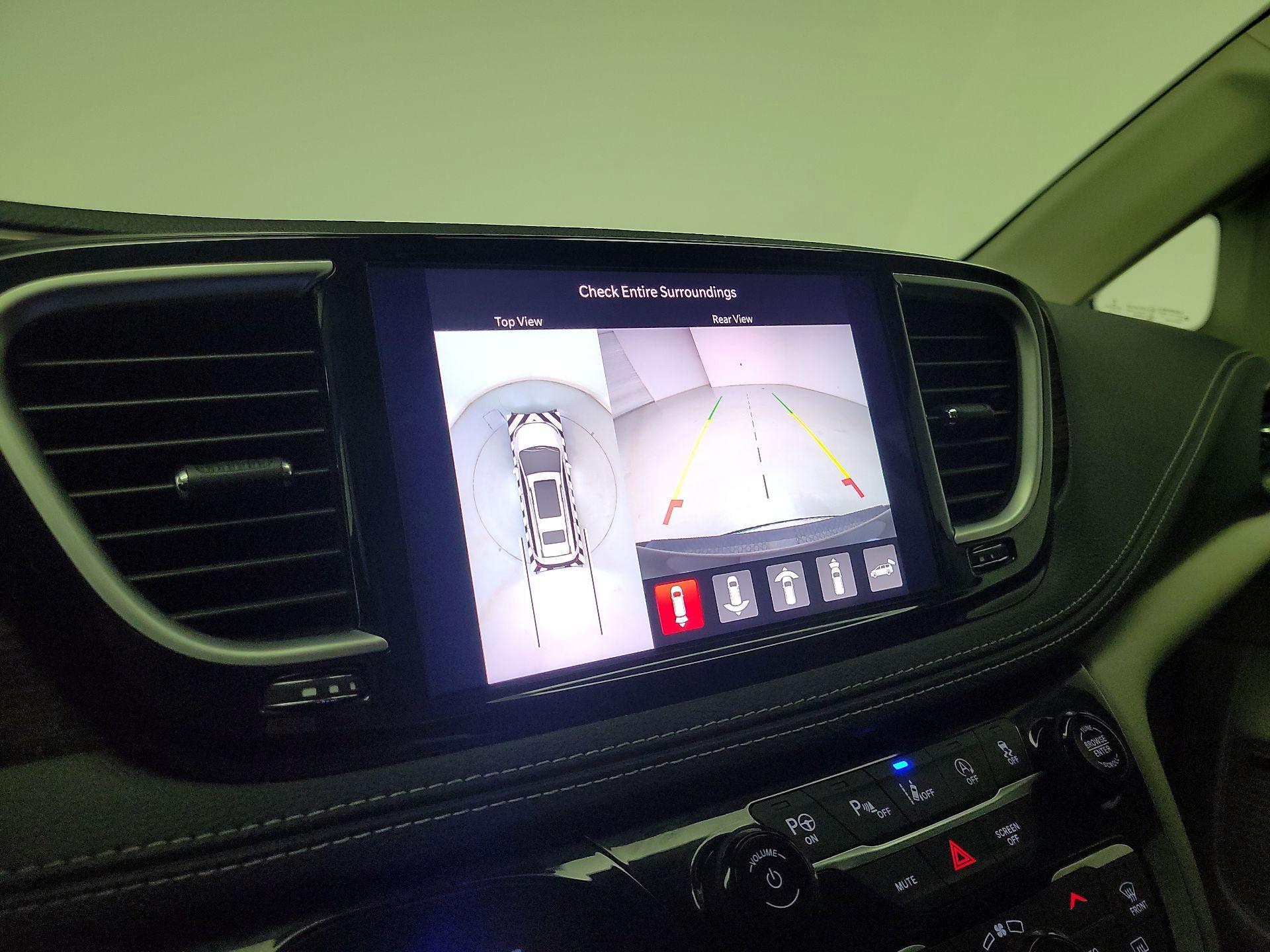 Thumbnail: 2022 Chrysler Pacifica - 15