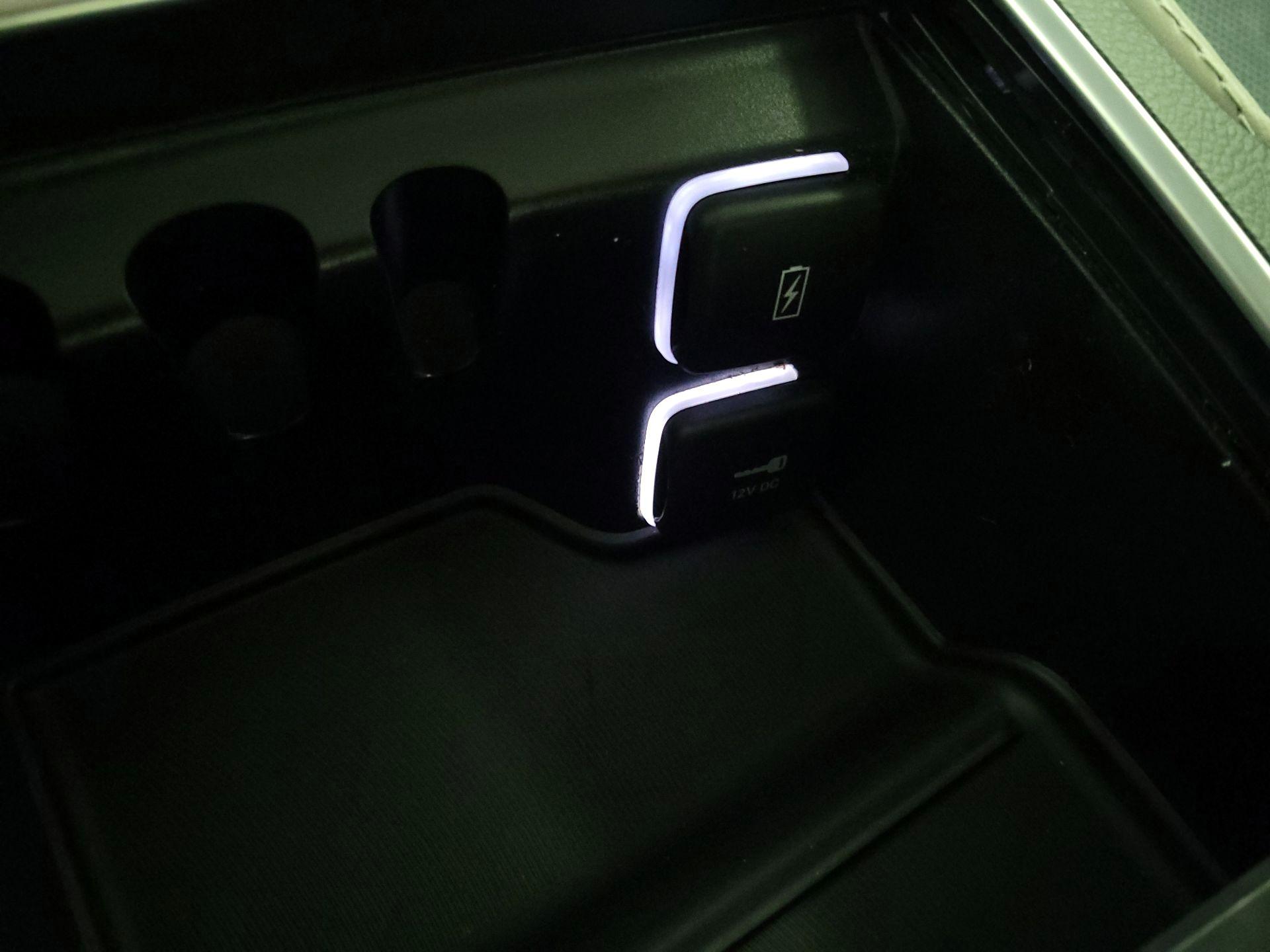 Thumbnail: 2022 Chrysler Pacifica - 19