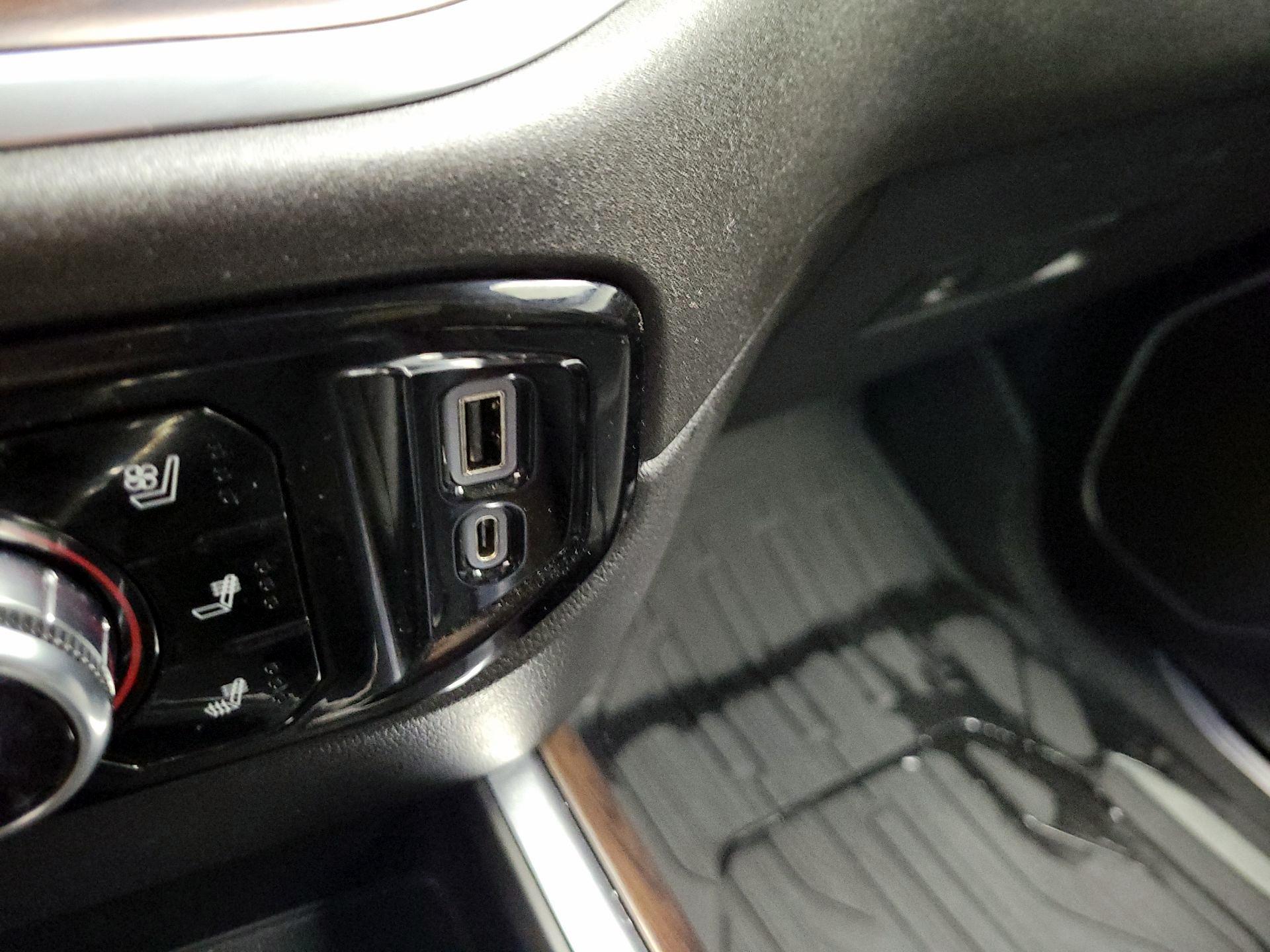 Thumbnail: 2022 GMC Sierra 1500 - 19