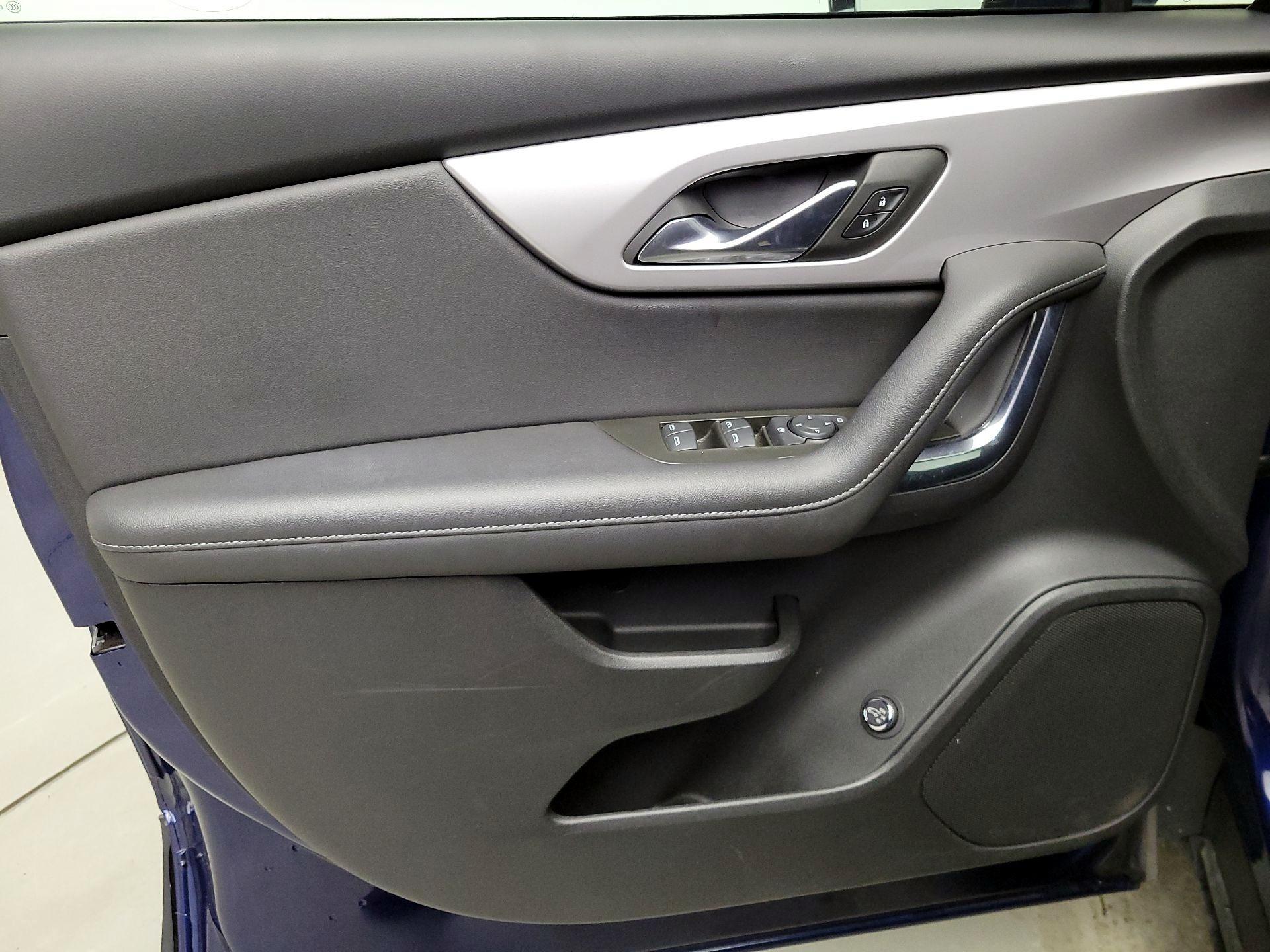 Thumbnail: 2022 Chevrolet Blazer - 12