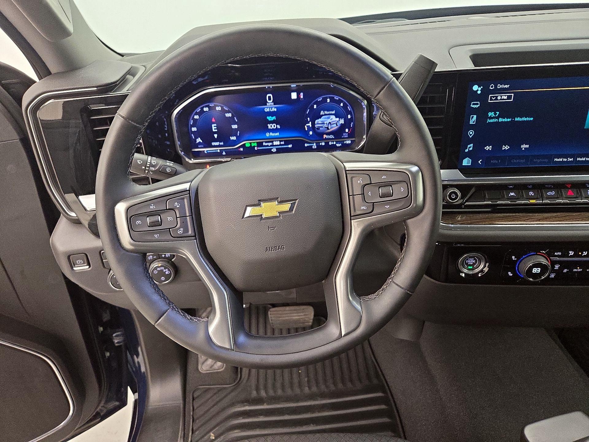 Thumbnail: 2023 Chevrolet Silverado 1500 - 10