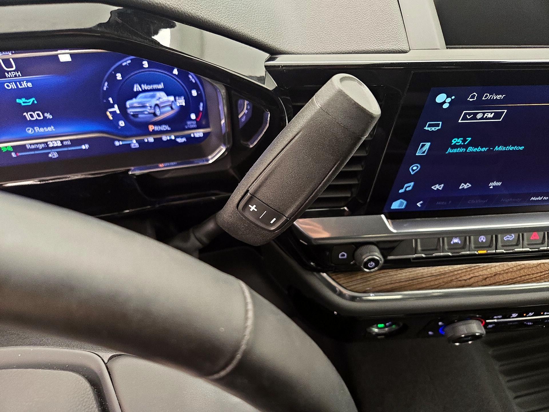 Thumbnail: 2023 Chevrolet Silverado 1500 - 17