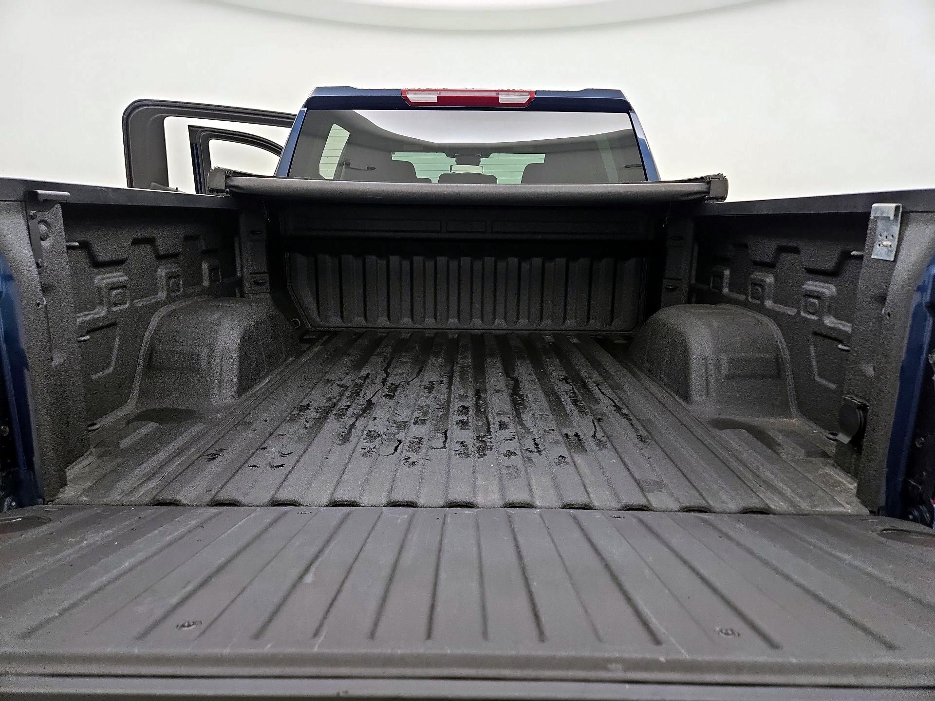 Thumbnail: 2023 Chevrolet Silverado 1500 - 20