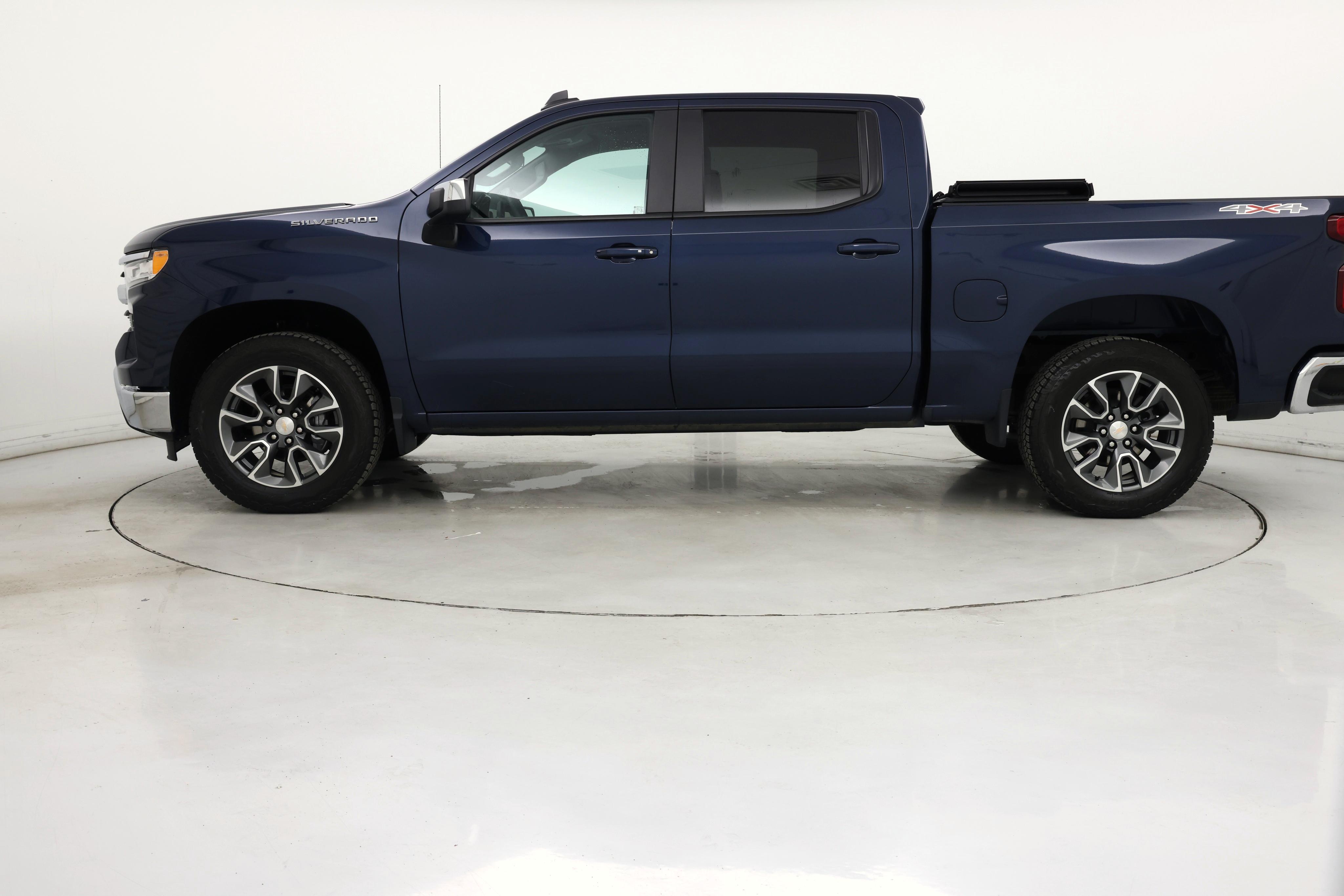 Thumbnail: 2023 Chevrolet Silverado 1500 - 3