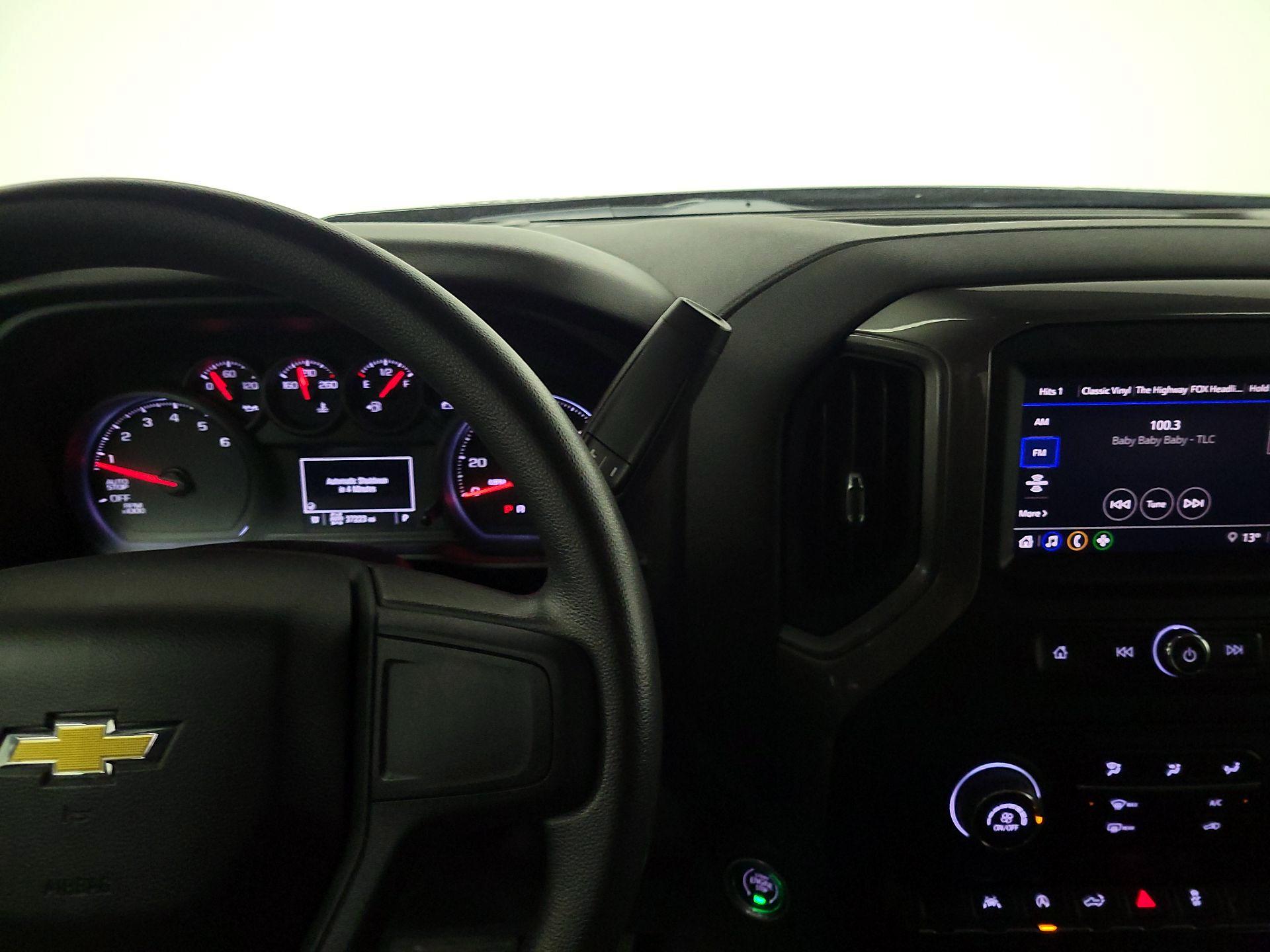 Thumbnail: 2023 Chevrolet Silverado 1500 - 17