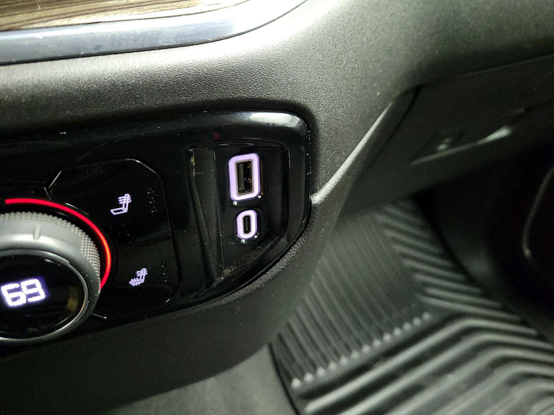 Thumbnail: 2023 Chevrolet Silverado 1500 - 17