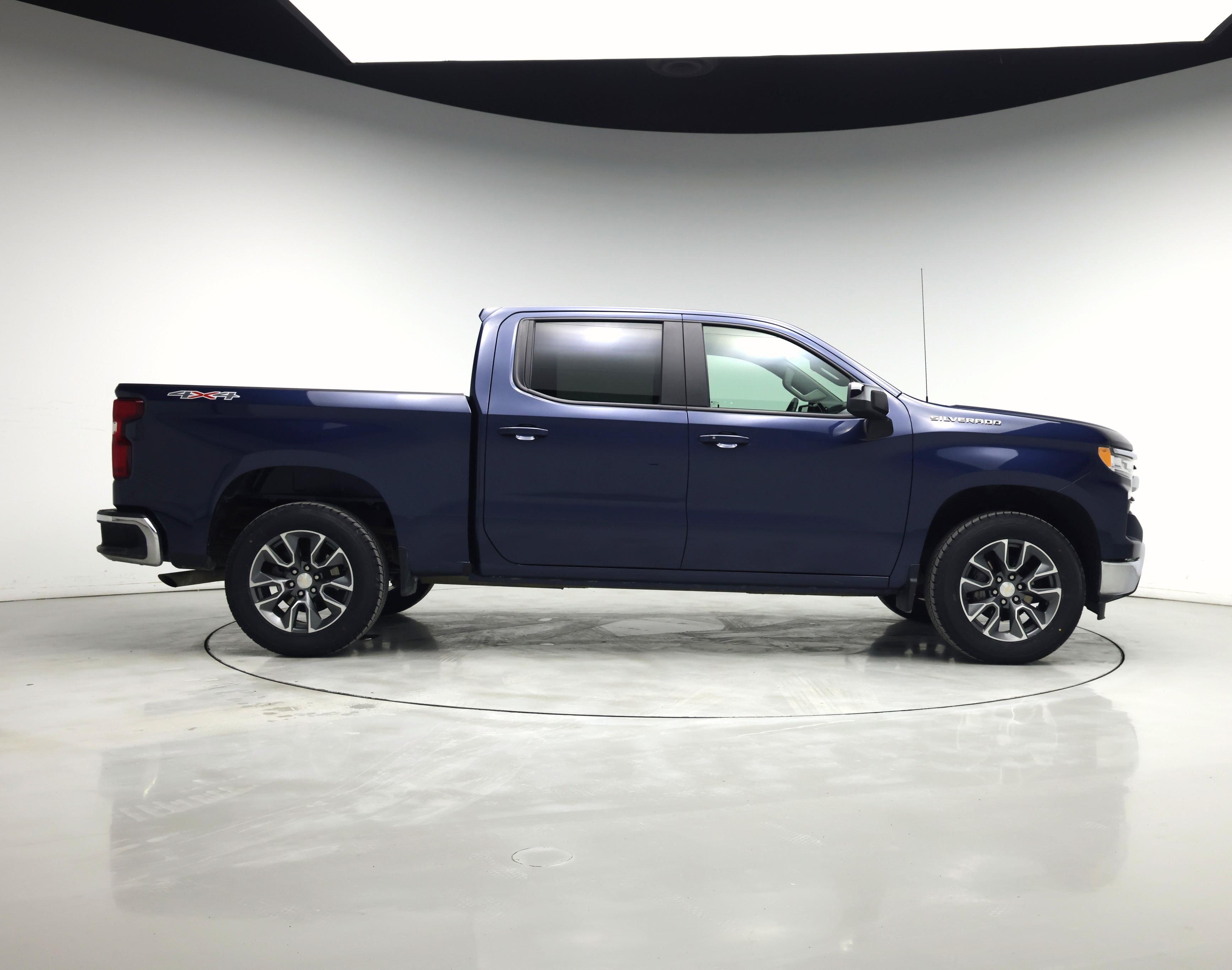 Thumbnail: 2023 Chevrolet Silverado 1500 - 7