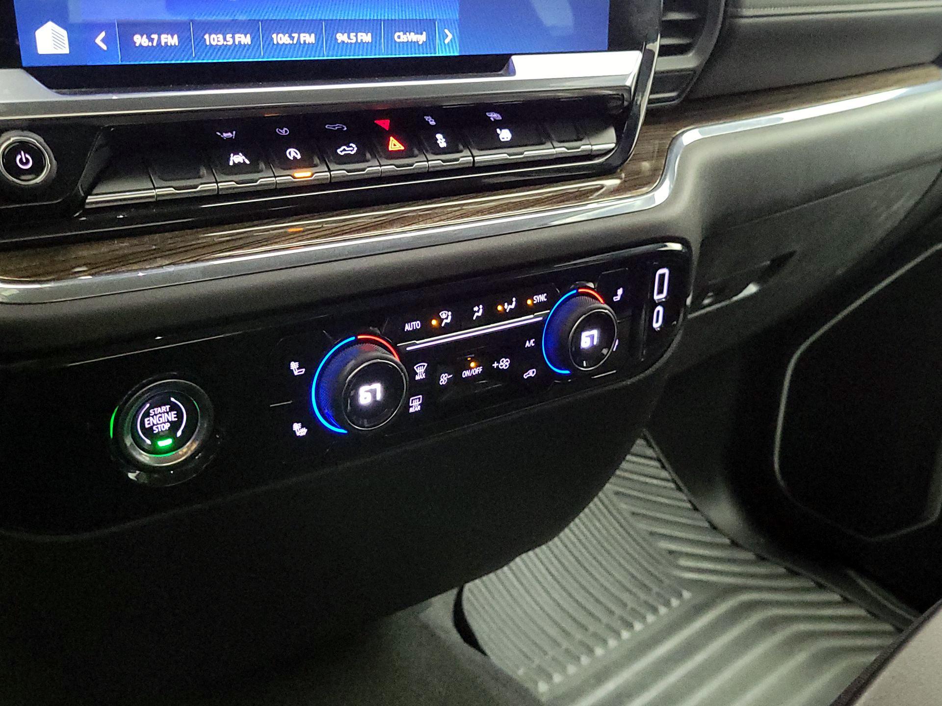 Thumbnail: 2023 Chevrolet Silverado 1500 - 16