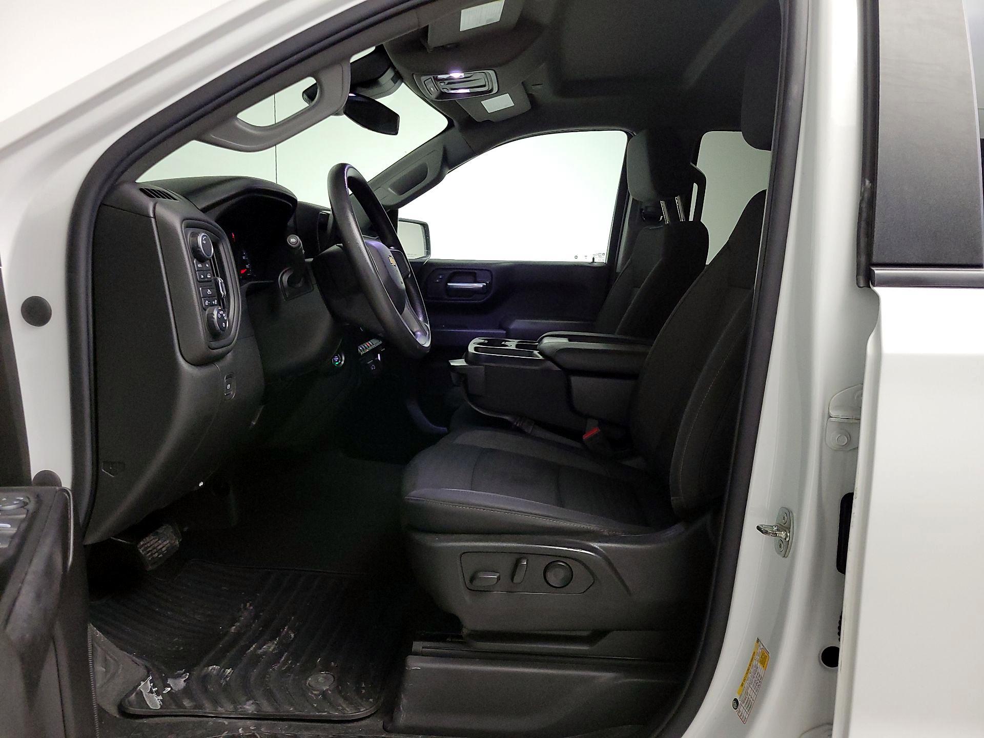 Thumbnail: 2022 Chevrolet Silverado 1500 - 11