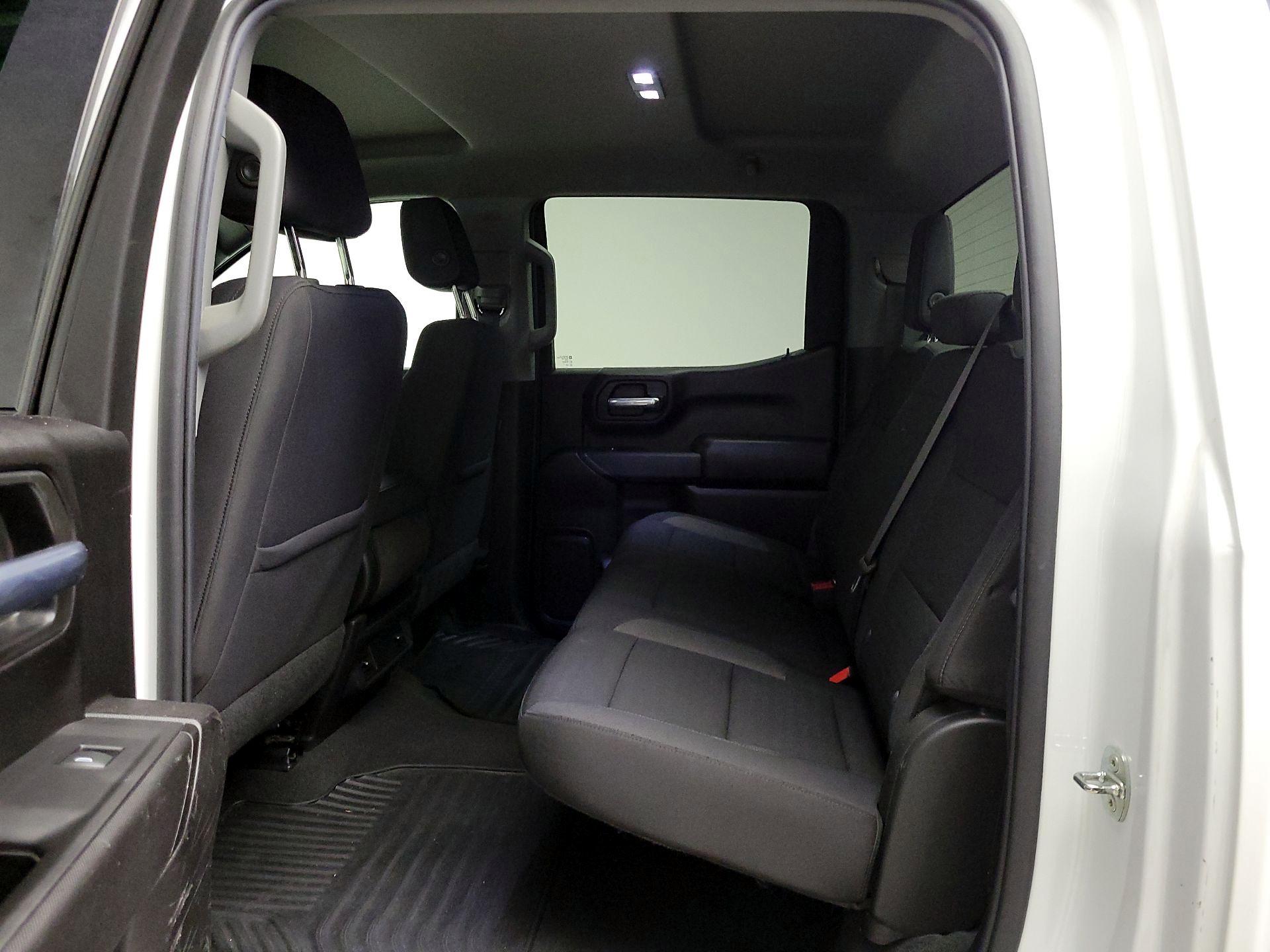 Thumbnail: 2022 Chevrolet Silverado 1500 - 19