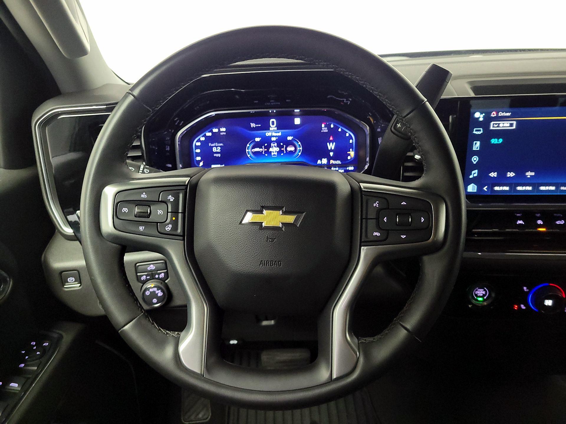 Thumbnail: 2023 Chevrolet Silverado 1500 - 10