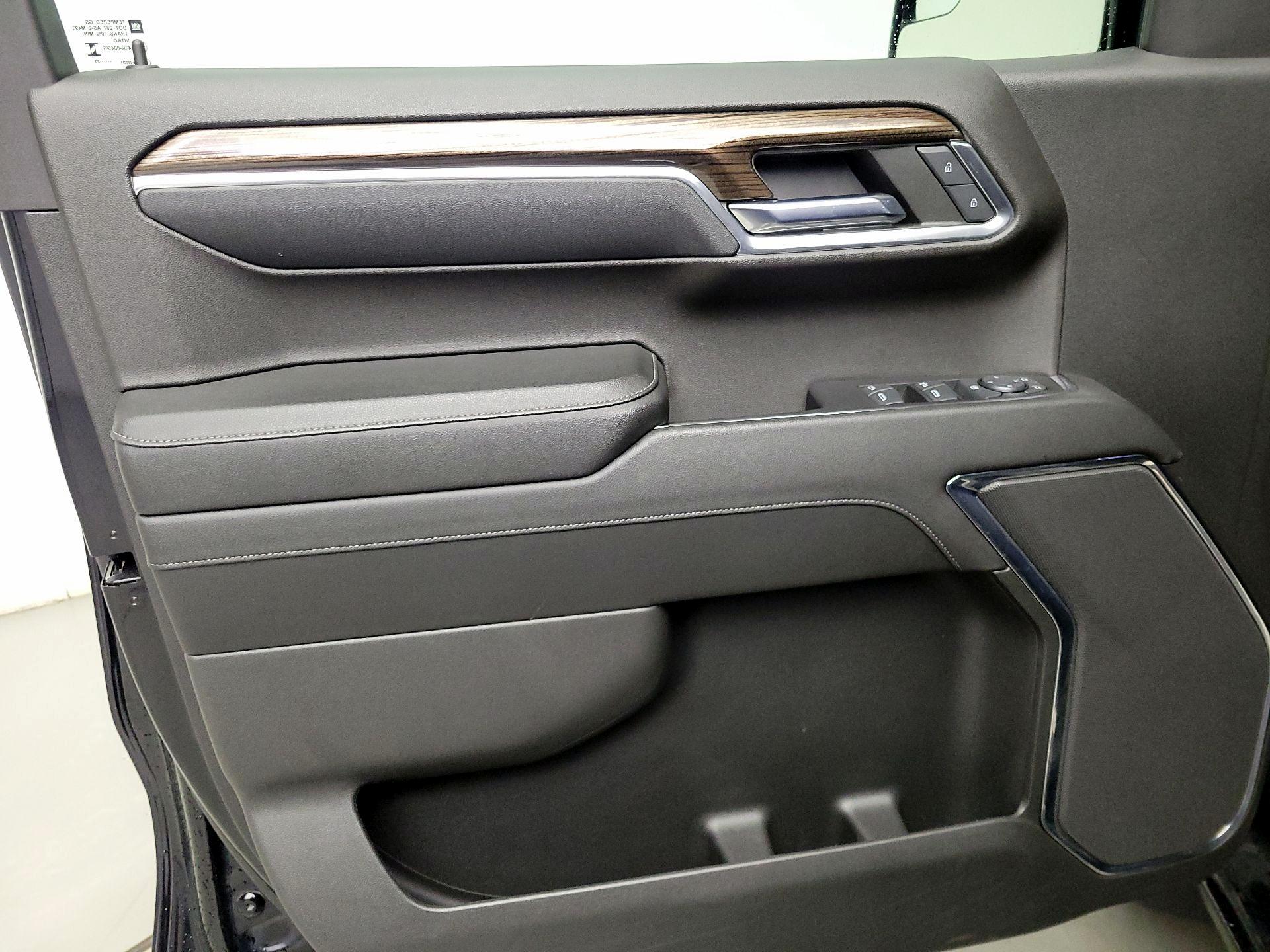 Thumbnail: 2023 Chevrolet Silverado 1500 - 12