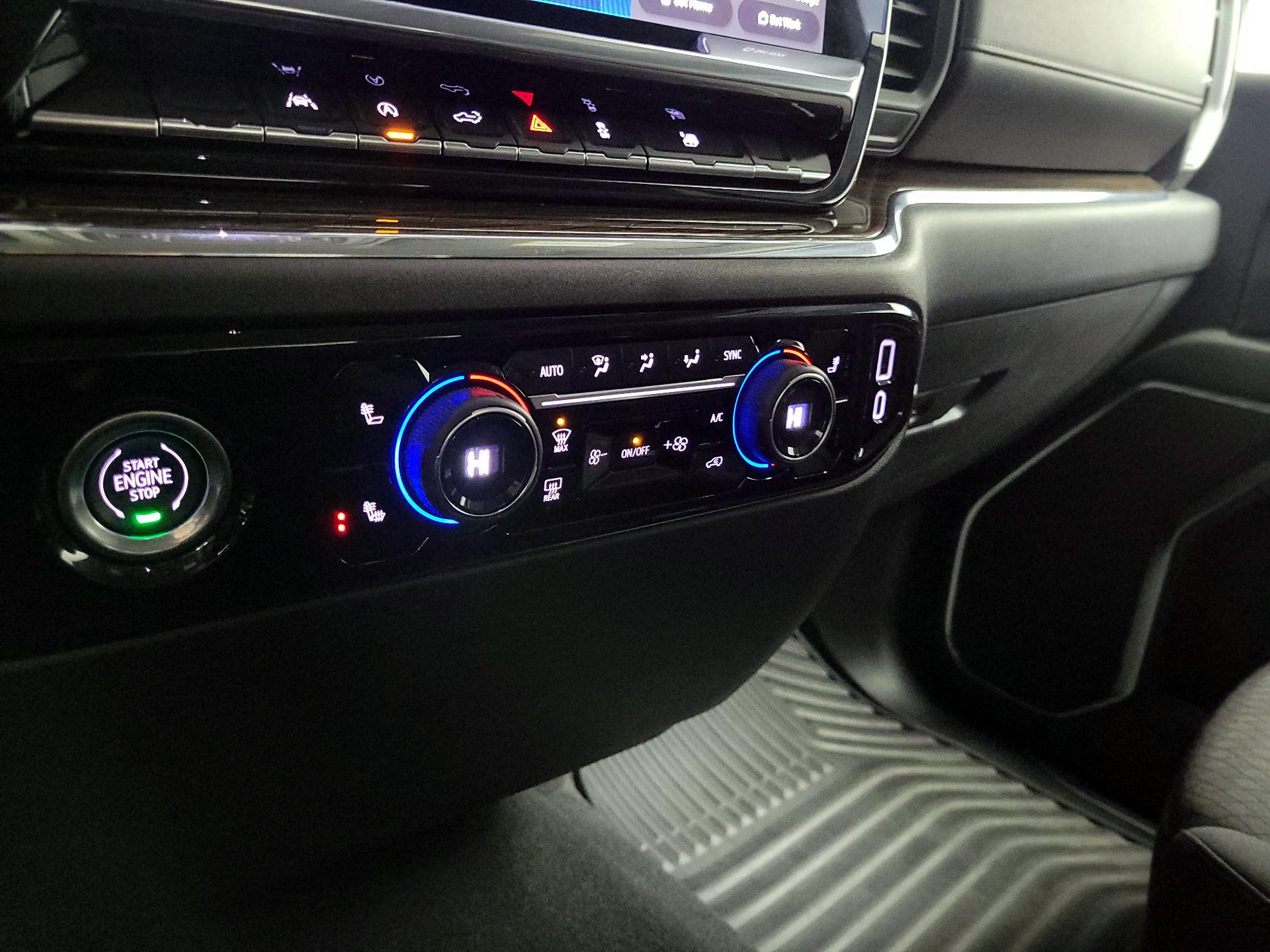 Thumbnail: 2023 Chevrolet Silverado 1500 - 16