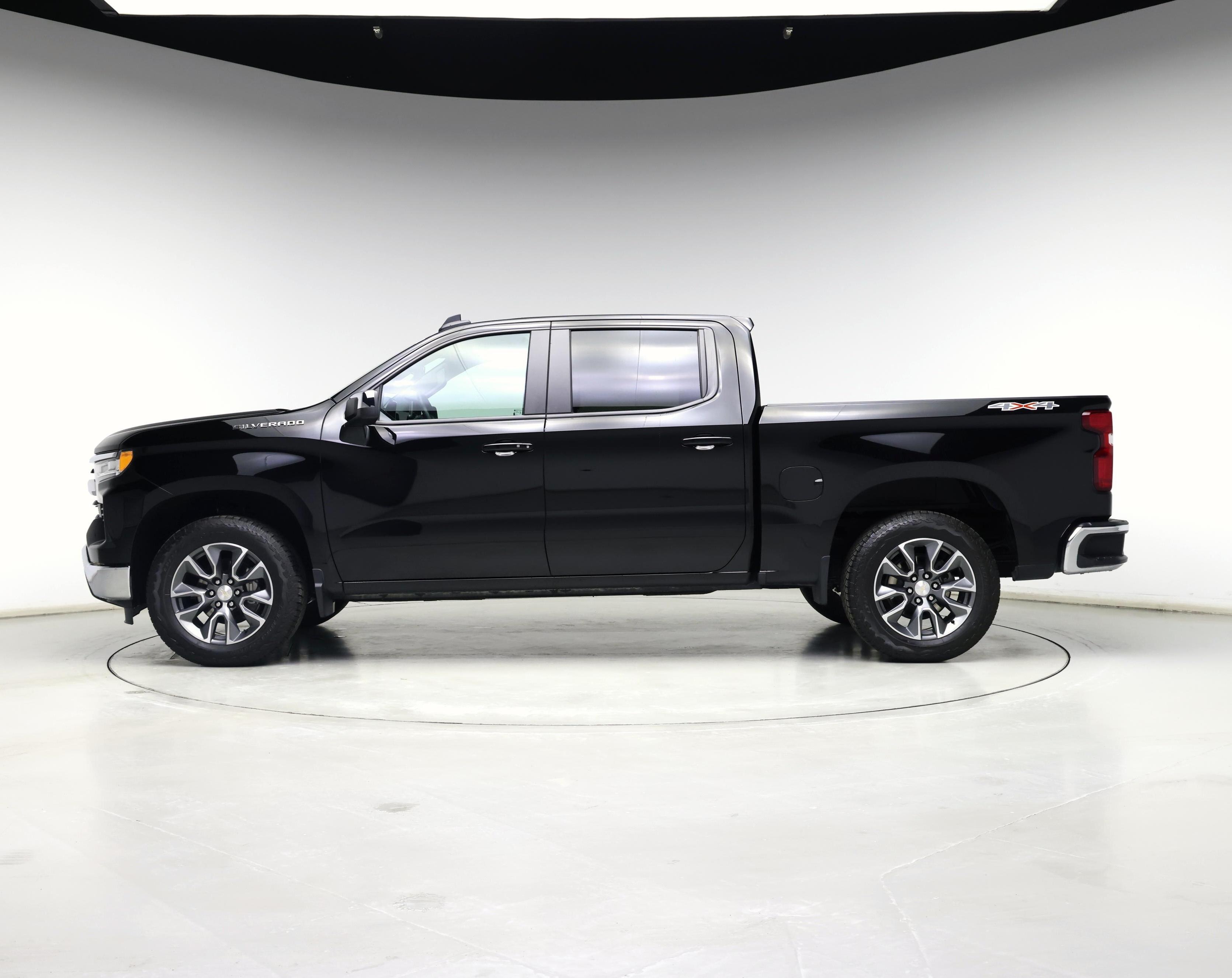 Thumbnail: 2023 Chevrolet Silverado 1500 - 3